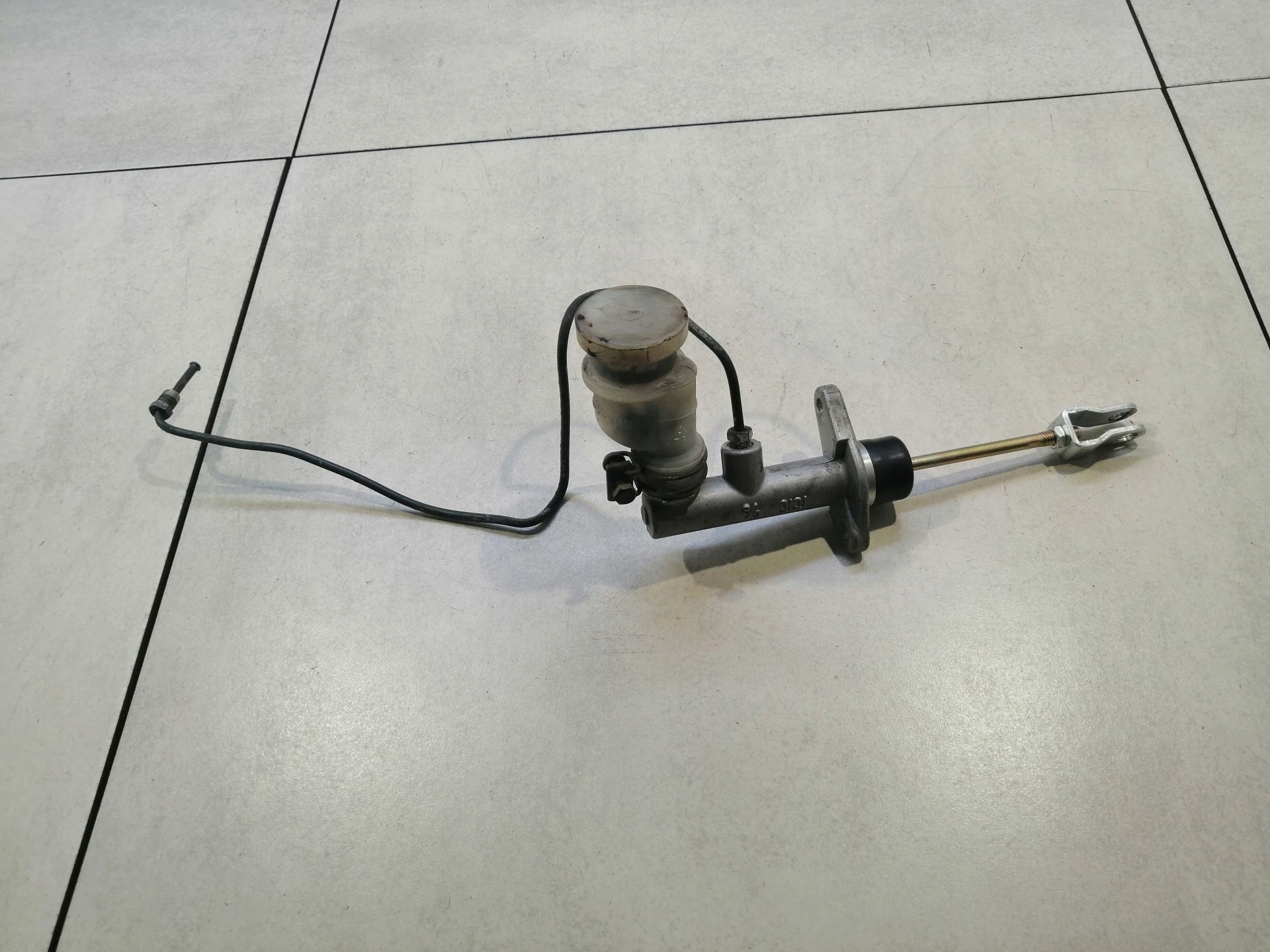 pumpa WYSPRZEGLIKA vedenie ACCENT II 1.5