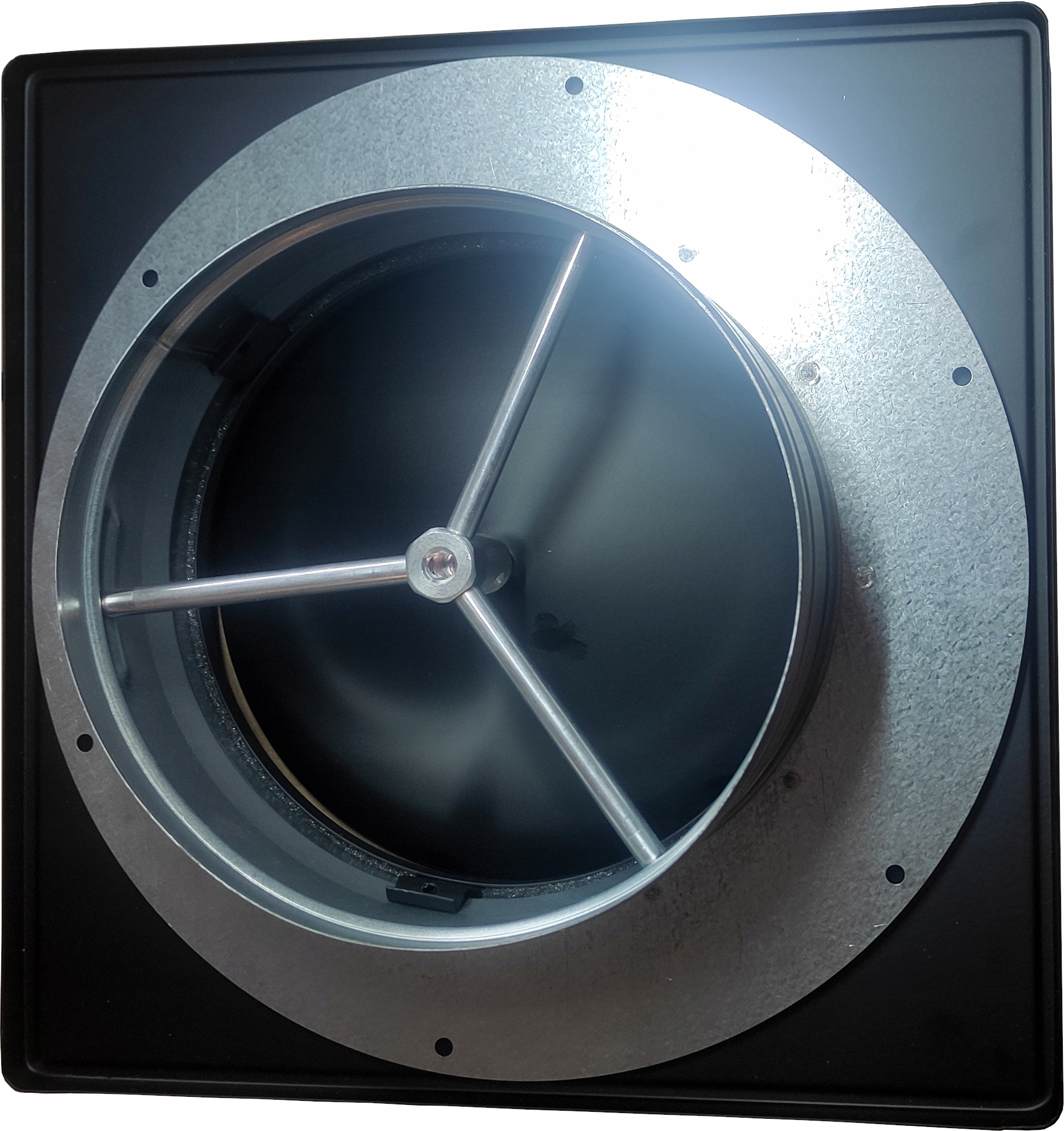 Anemostat nawiewno-wywiewny fi 80 Typ nawiewno-wywiewny