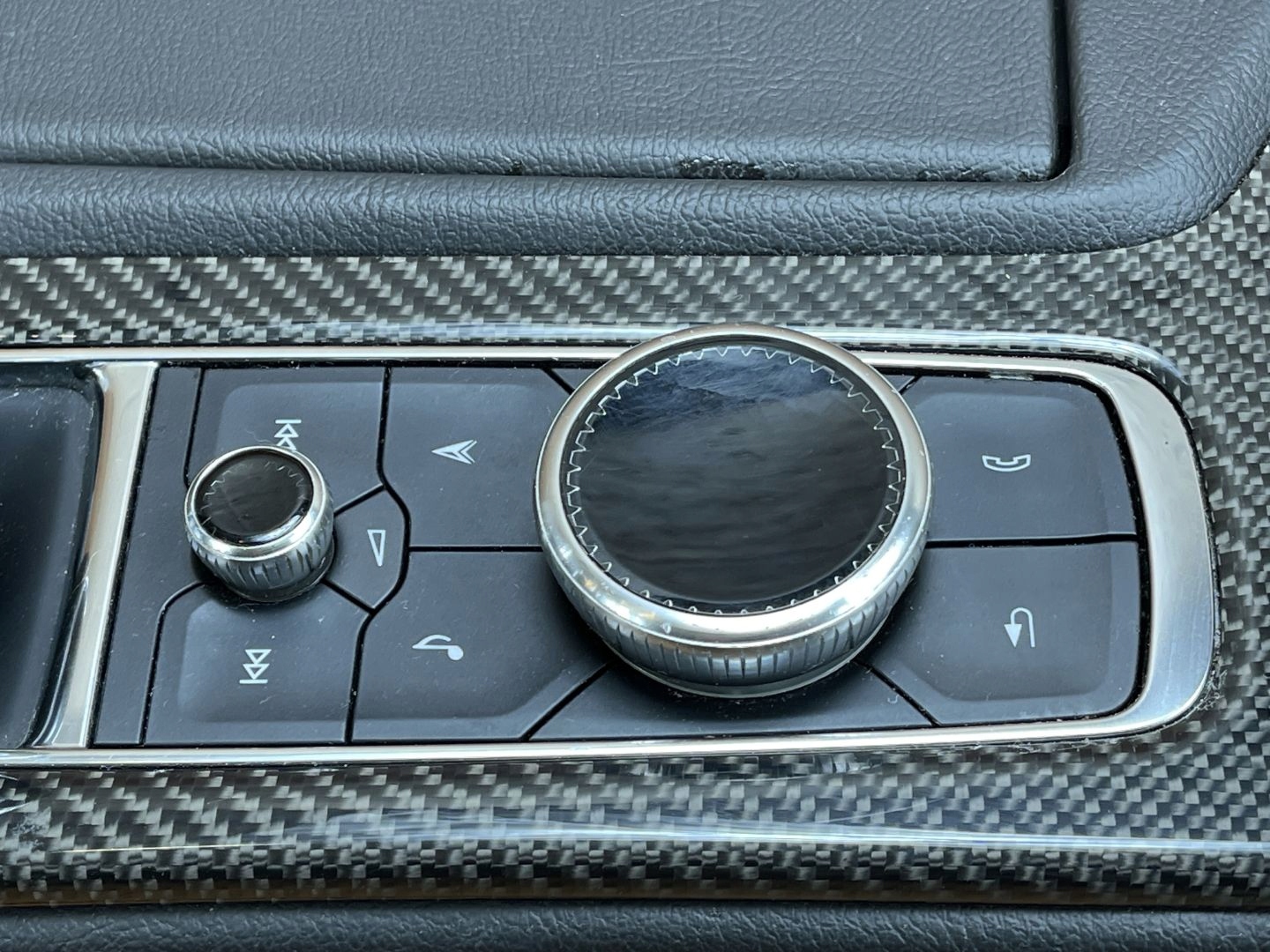 O7 CADILLAC CT5 2019- TUNEL media Leva del cambio ingranaggi bracciolo 84759935