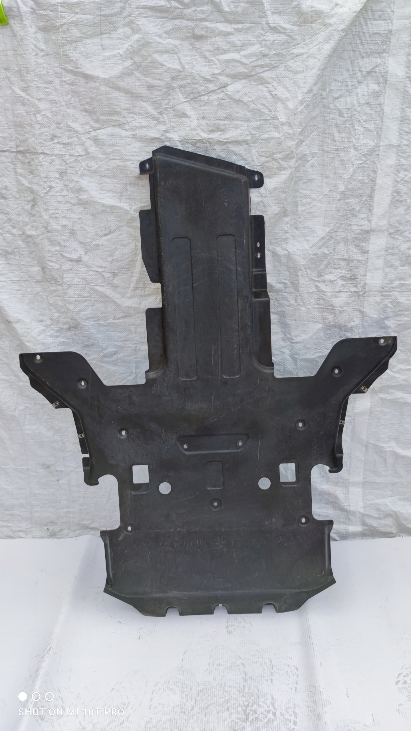 HK83-6B629-BE - ЗАХИСТ ДВИГУНА JAGUAR F-PACE F PACE