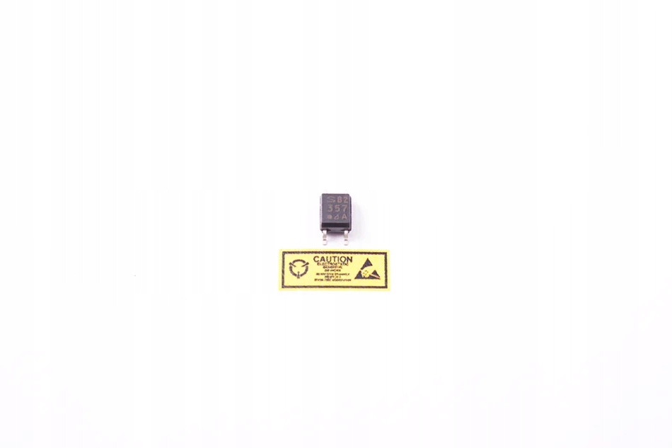 NOWY TRANSOPTOR PC357 SO4 SMD SHARP ID20567