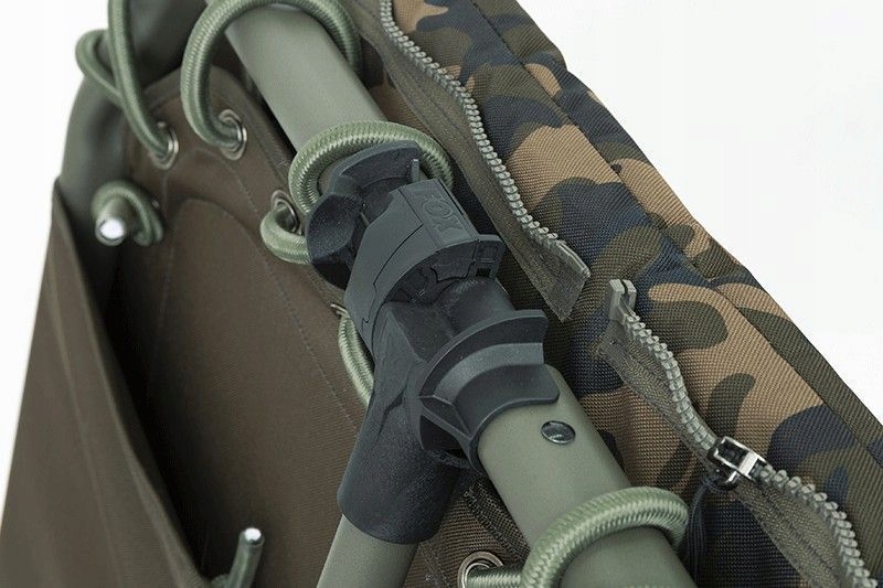 Łóżko + śpiwór Fox Flatliner 6 Leg 3 Season System