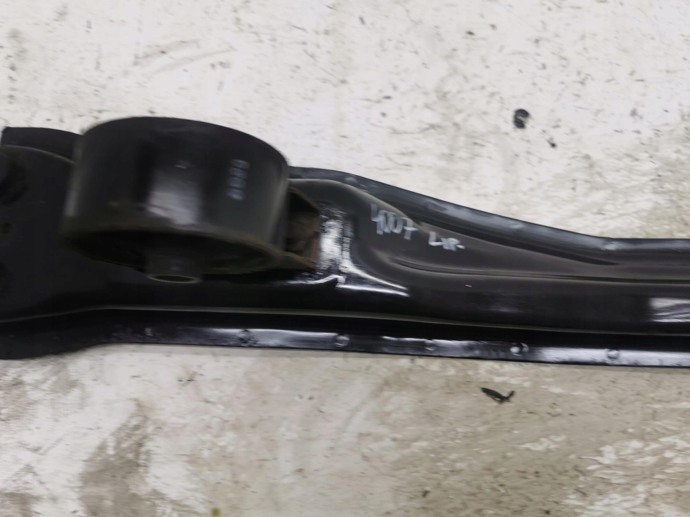 sider wall support PEUGEOT 4007 2.2 HDI 156KM