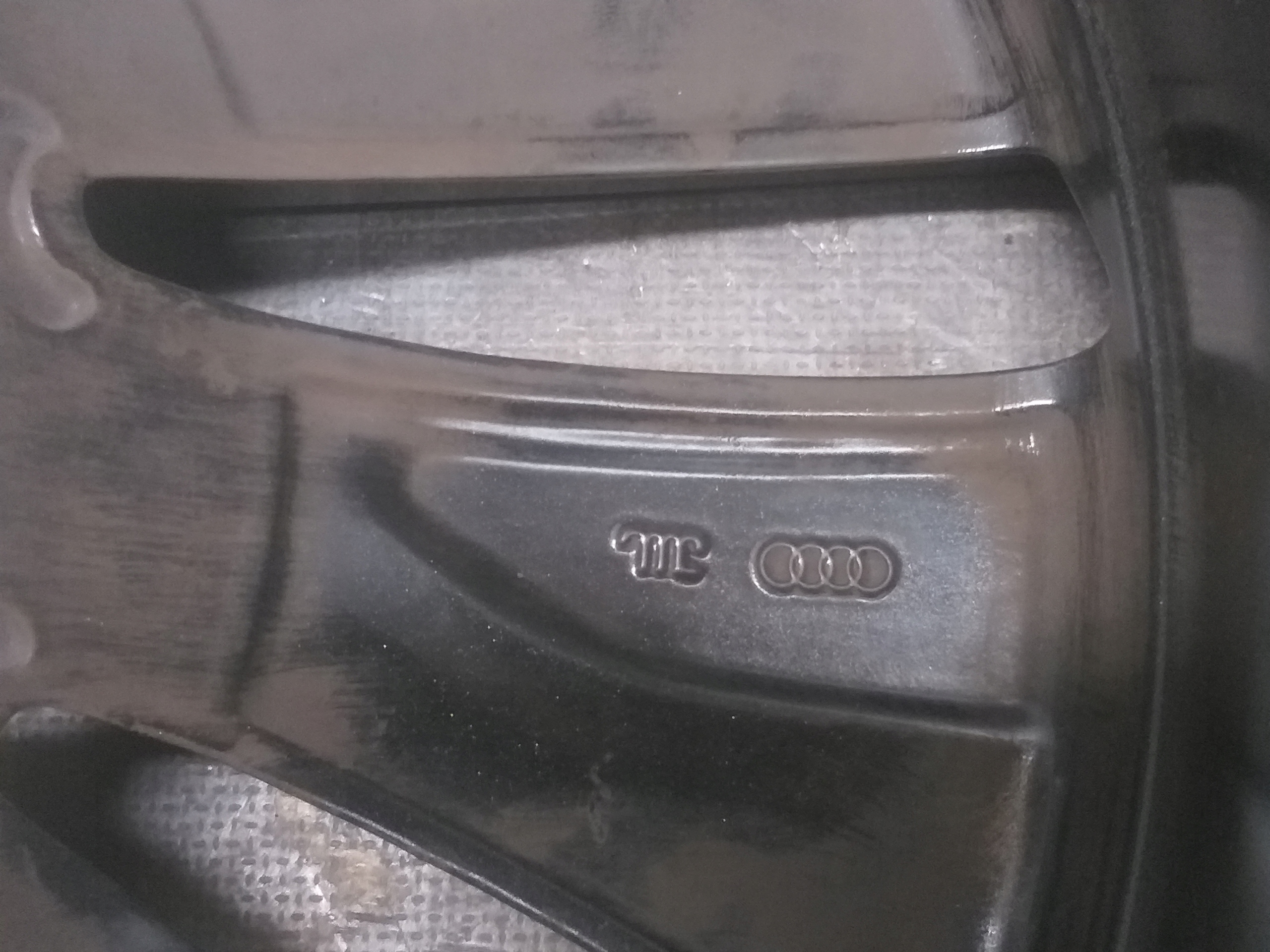 disk hliníkový AUDI A6 C8 4K0 8J 18" ET39 5X112 4K0601025B