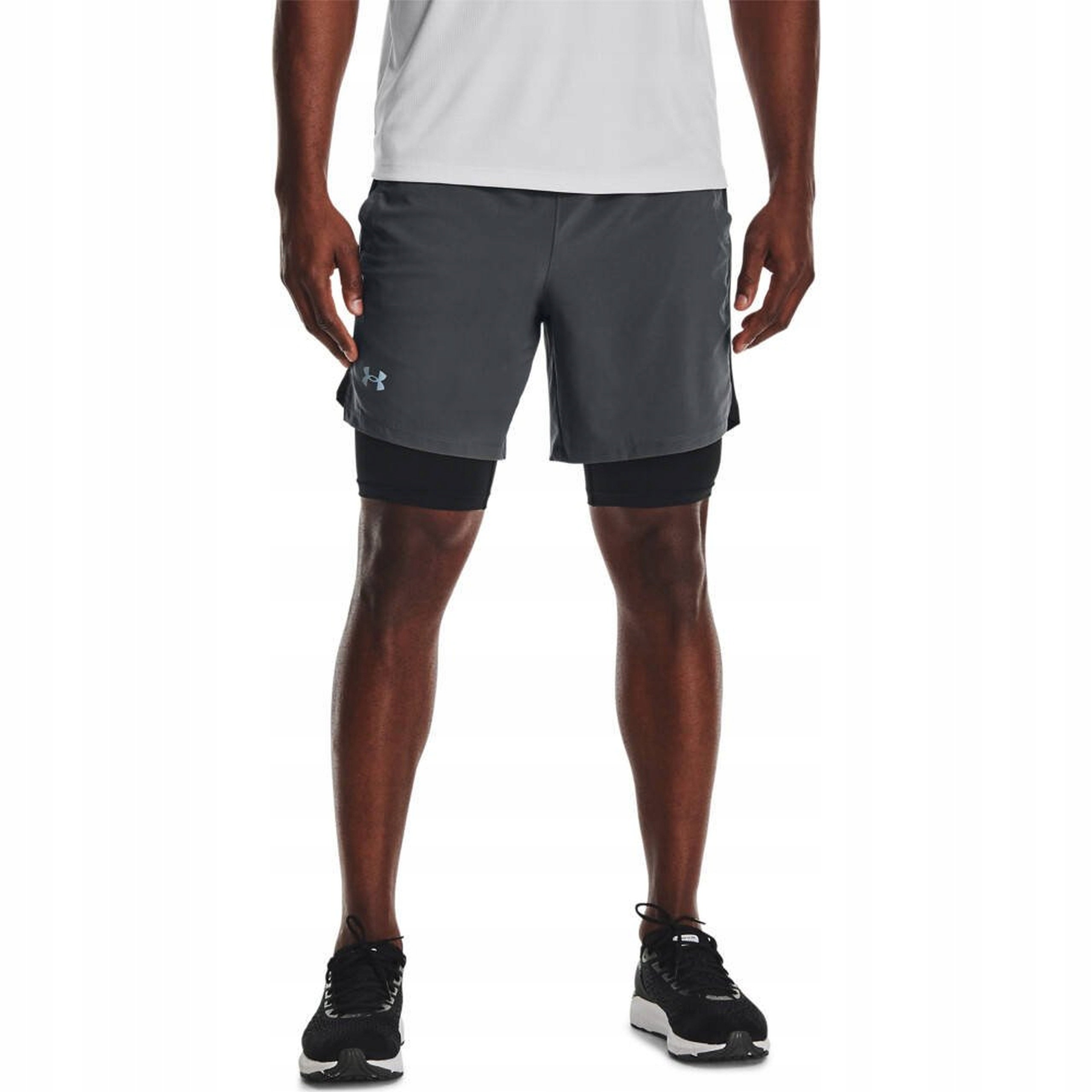 Under Armour kraťasy před kolena velikost L