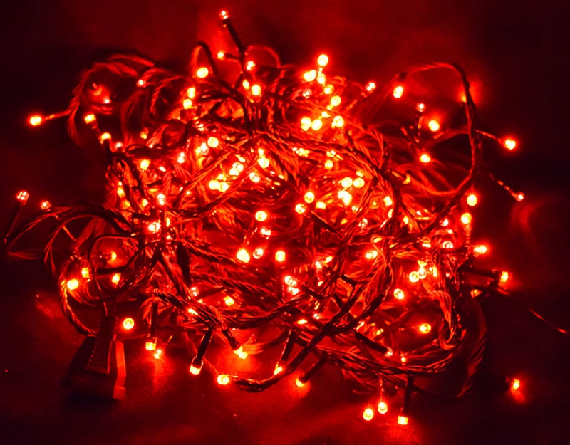 LAMPKI CHOINKOWE LED ZEWNĘTRZNE CZEROWNE 300 LED Kolor lampek czerwony