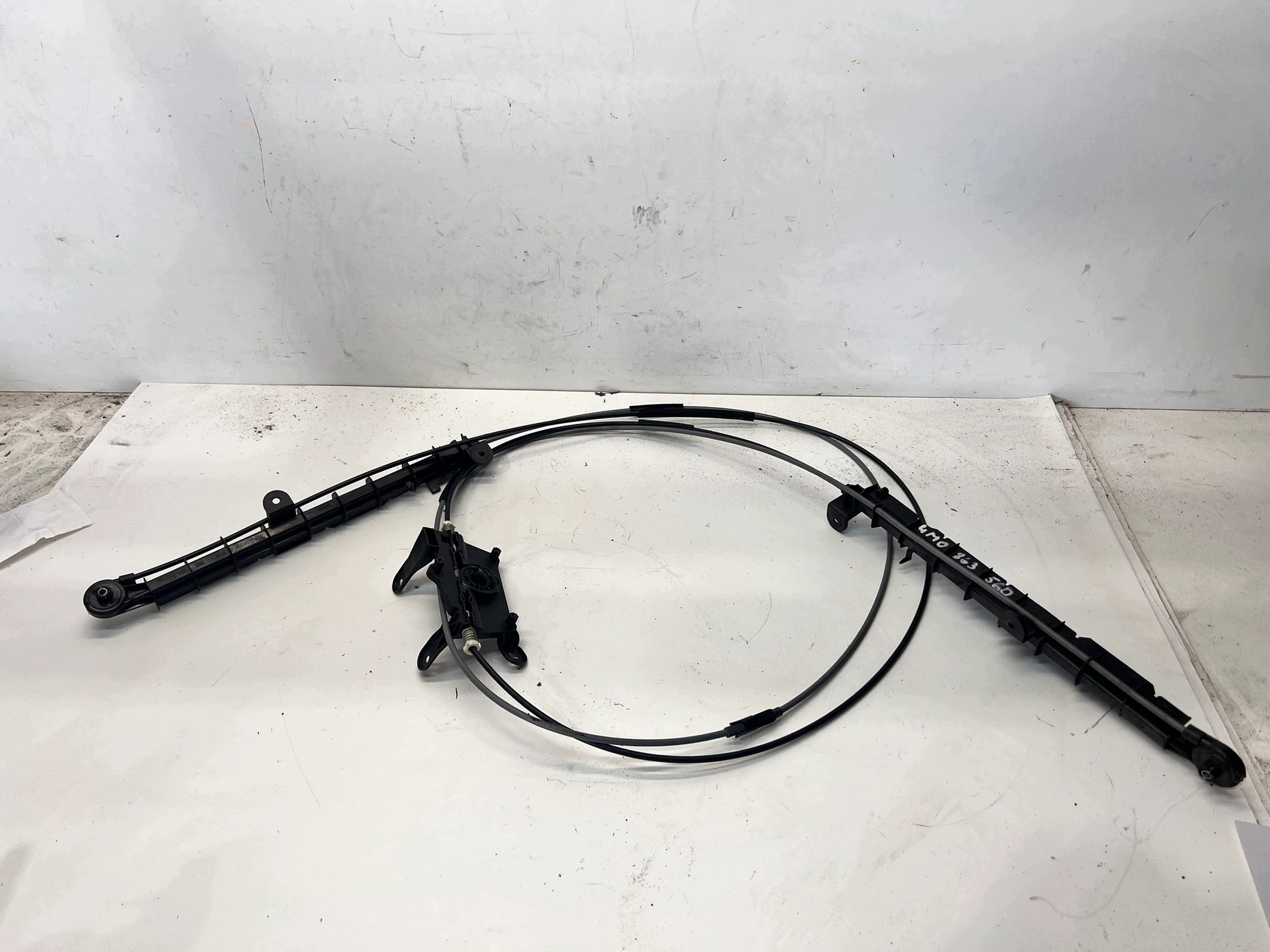 mechanism ROLETY boot AUDI Q7 4M 4M0863560