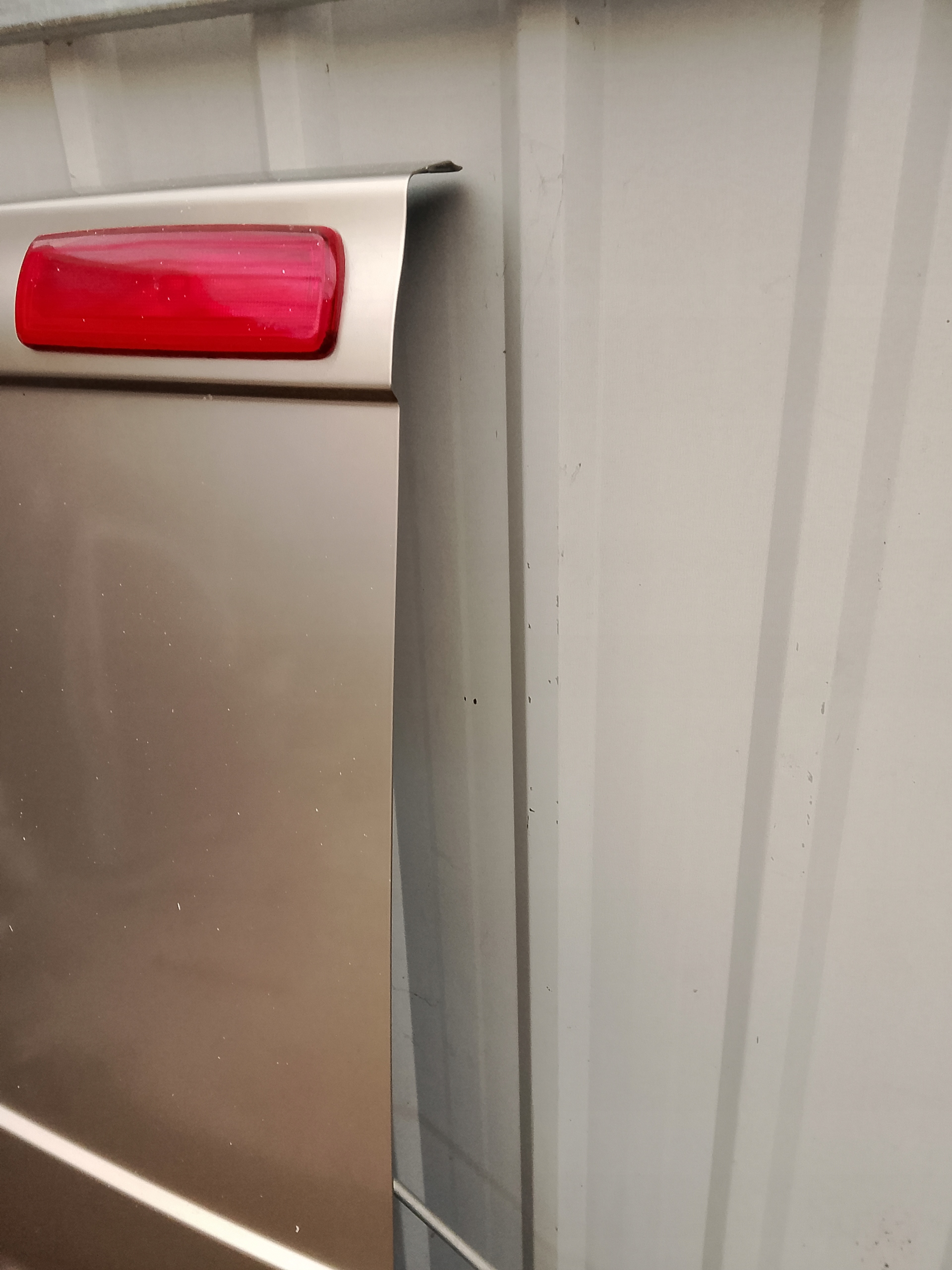 RENAULT TRAFIC III PRAWE TYLNE DRZWI TEHNK Typ samochodu Samochody dostawcze