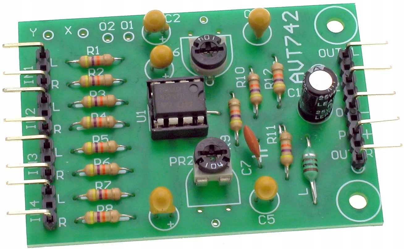 

Niskoszumny mikser stereo Diy AVT742 B