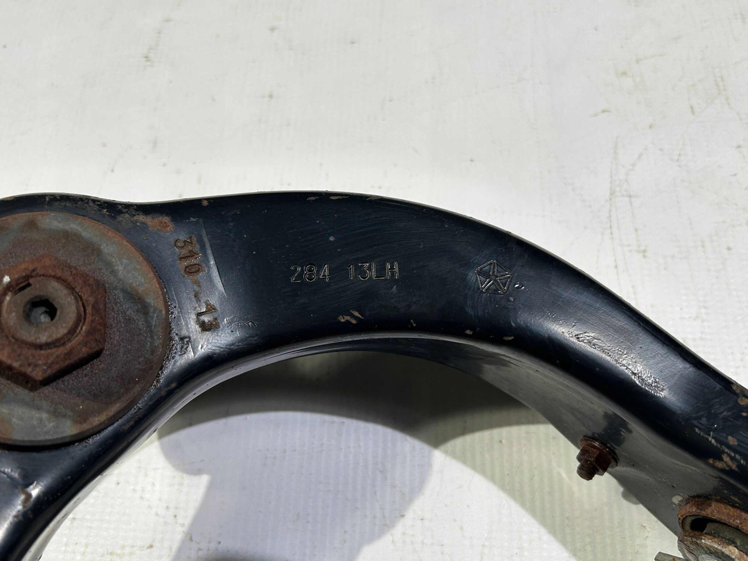 arm front front left Grand Cherokee Dodge Durango 2011-2015