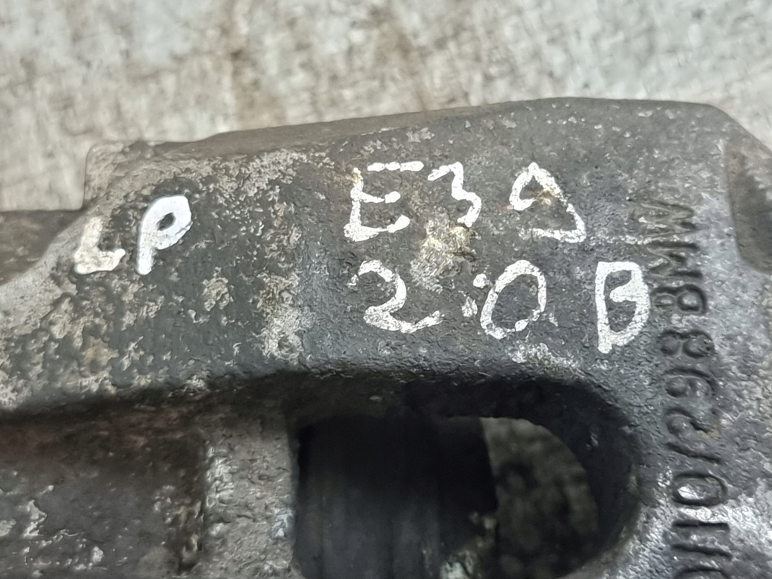 caliper brake left rear part BMW 5 E39 2.0B