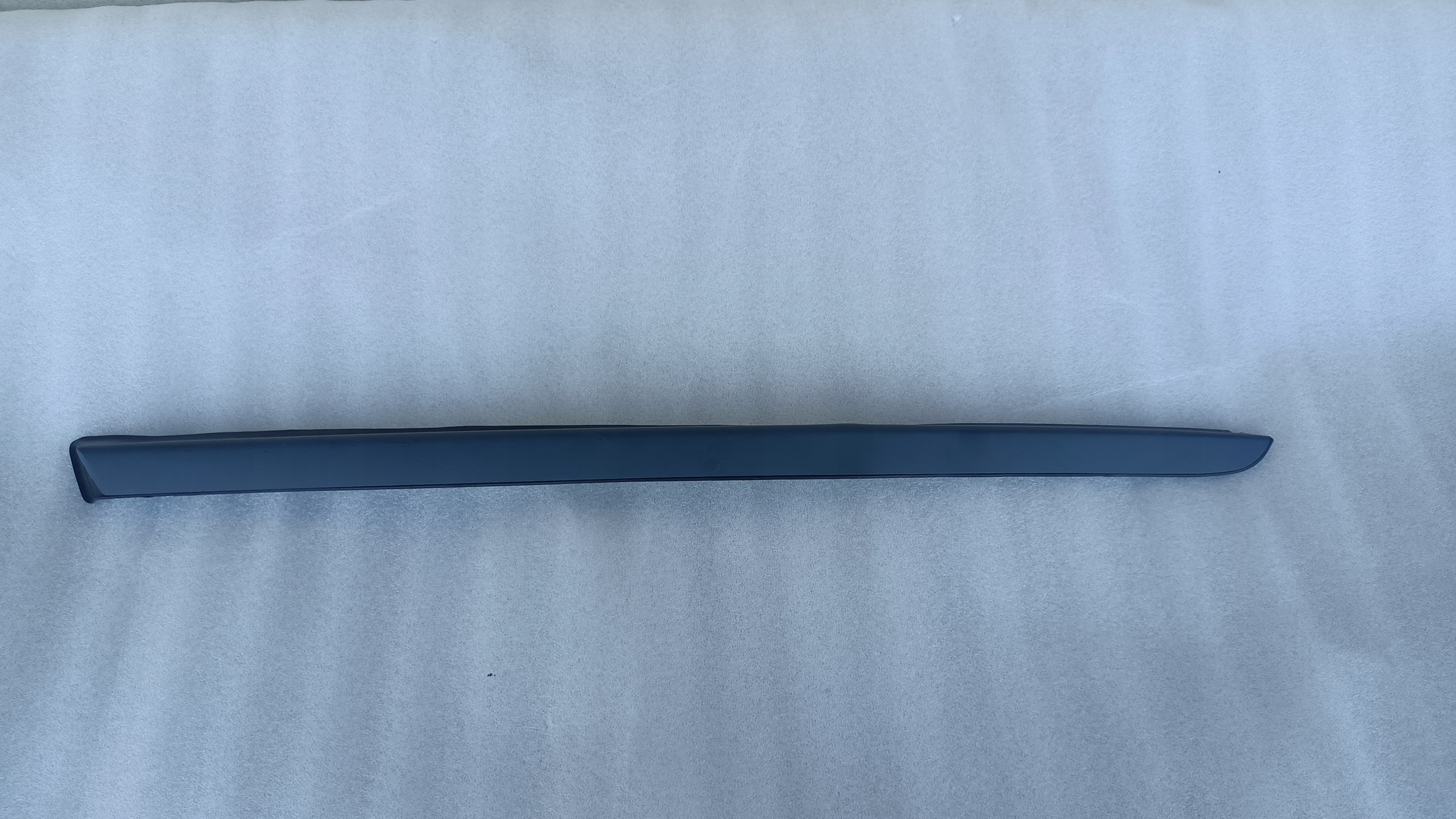 LISTWA LEWA ZGARNIAJĄCA SZYBY CITROEN C5 III 08- Typ samochodu Samochody osobowe