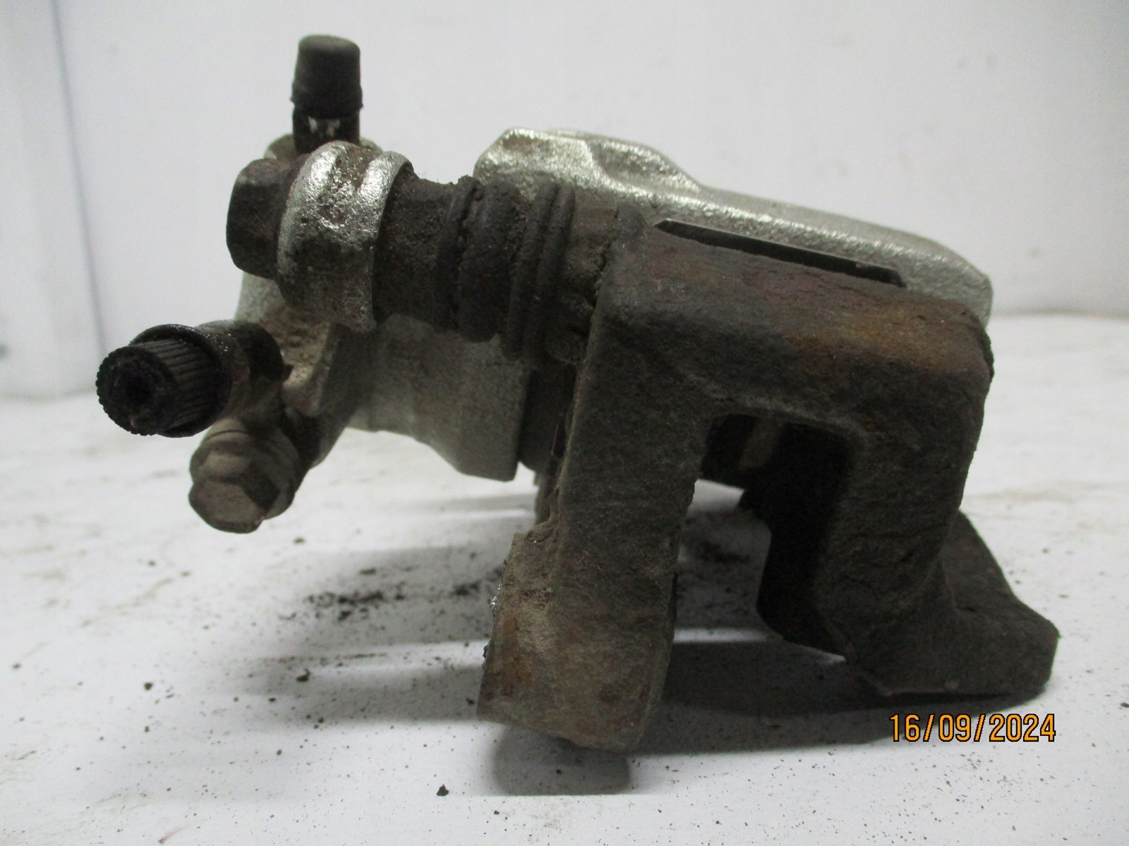 caliper calipers SUBARU FORESTER III 12r rear part rear