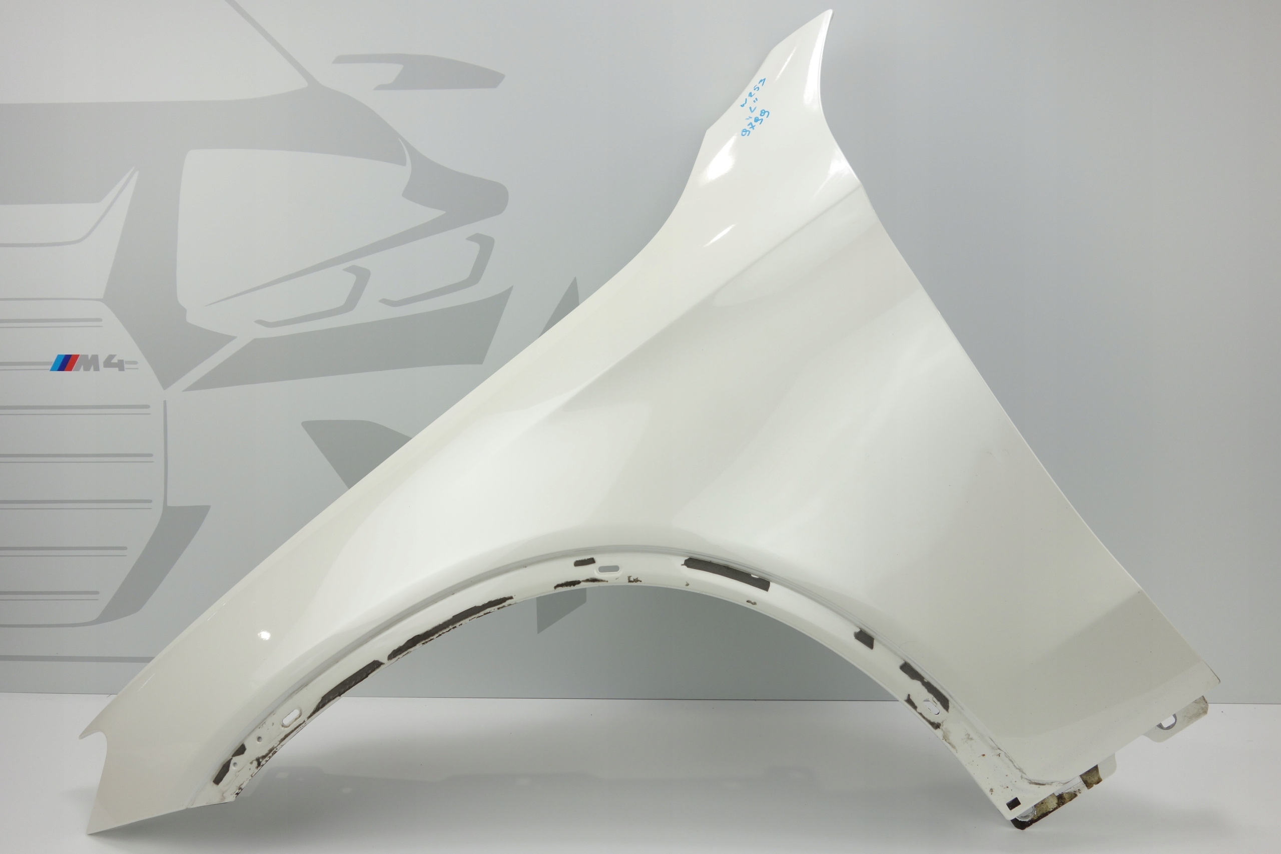 fender left front MERCEDES W253 GLC 799