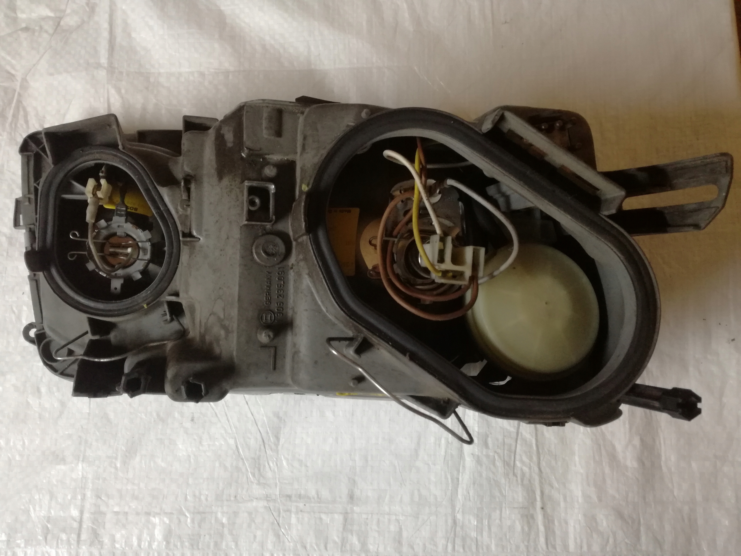 light front left BOSCH MERCEDES W126 1268209461