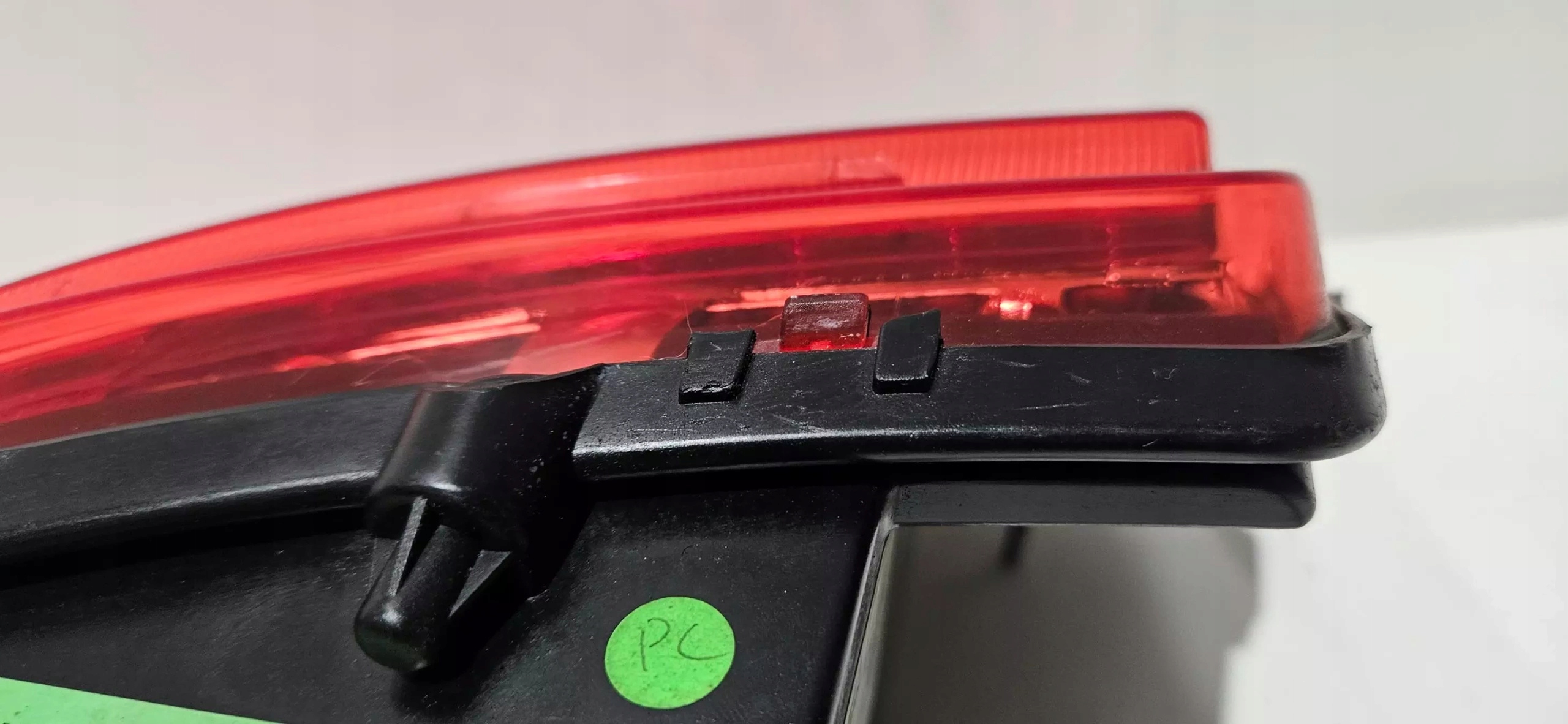 light right rear part LED PORSCHE CARRERA GT 980 USA