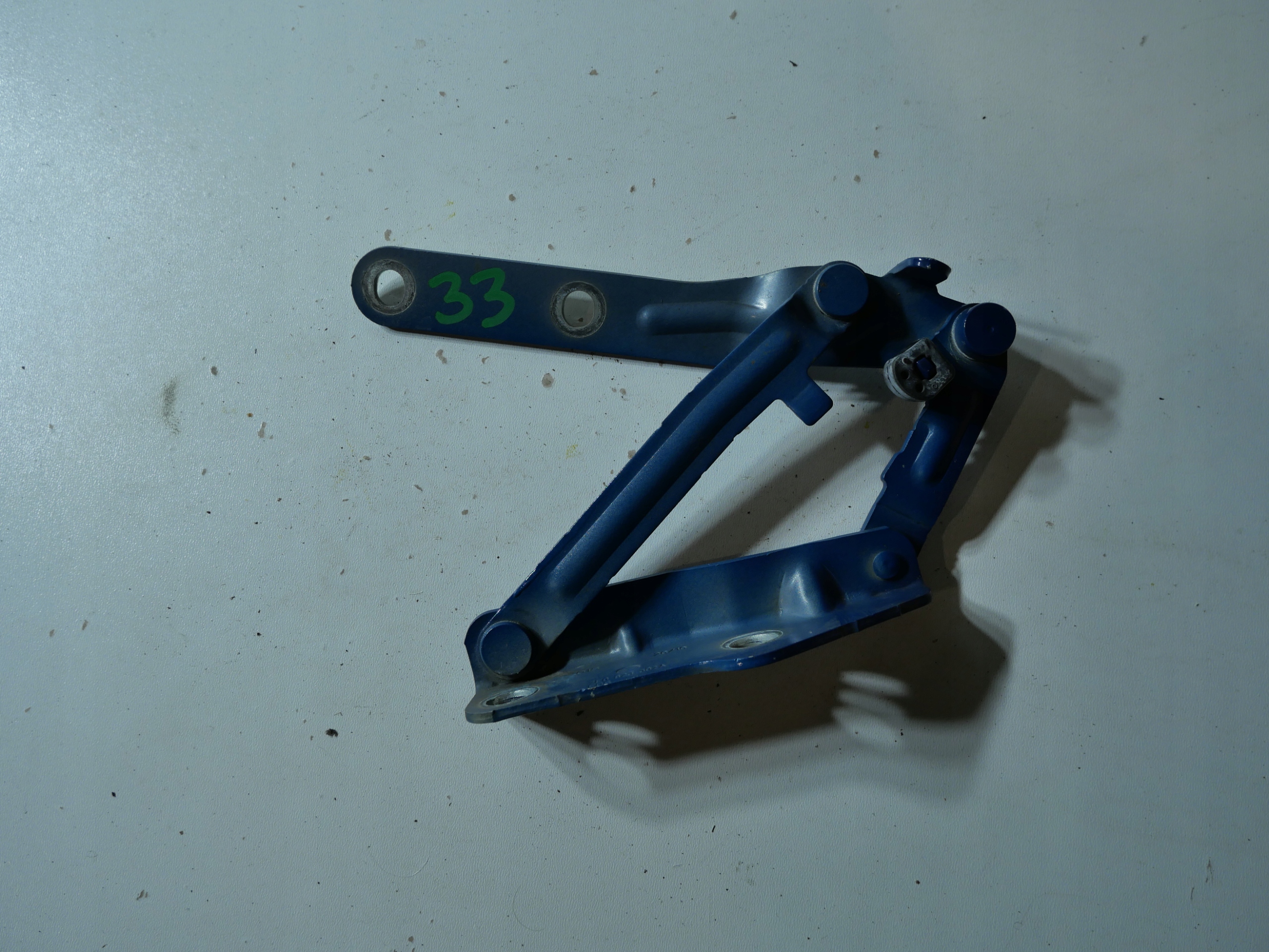 hinge bonnets POKRYWY right VW T6 7E0823302A