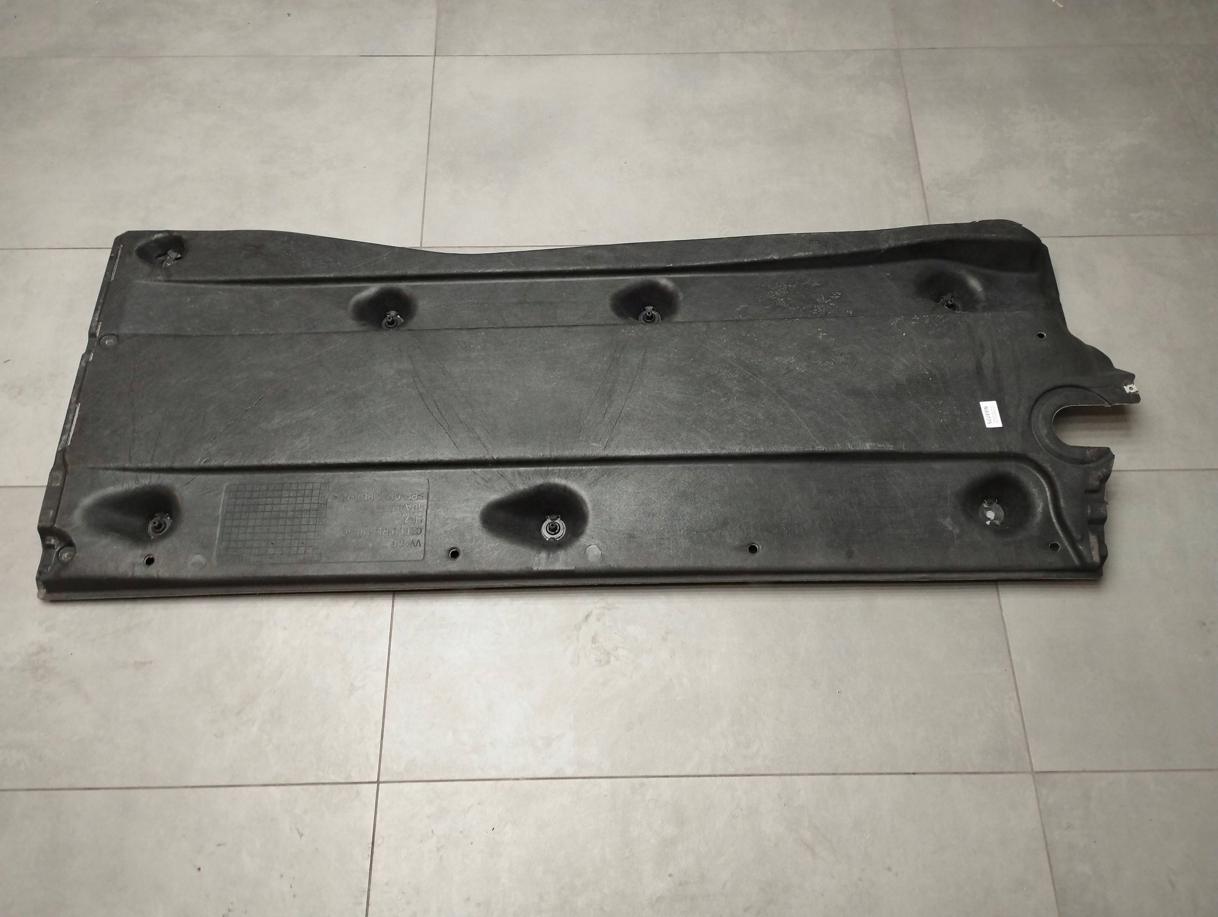 VW TOURAN 5T Blende Abdeckung Unterfahrschutz links 5QA825201A
