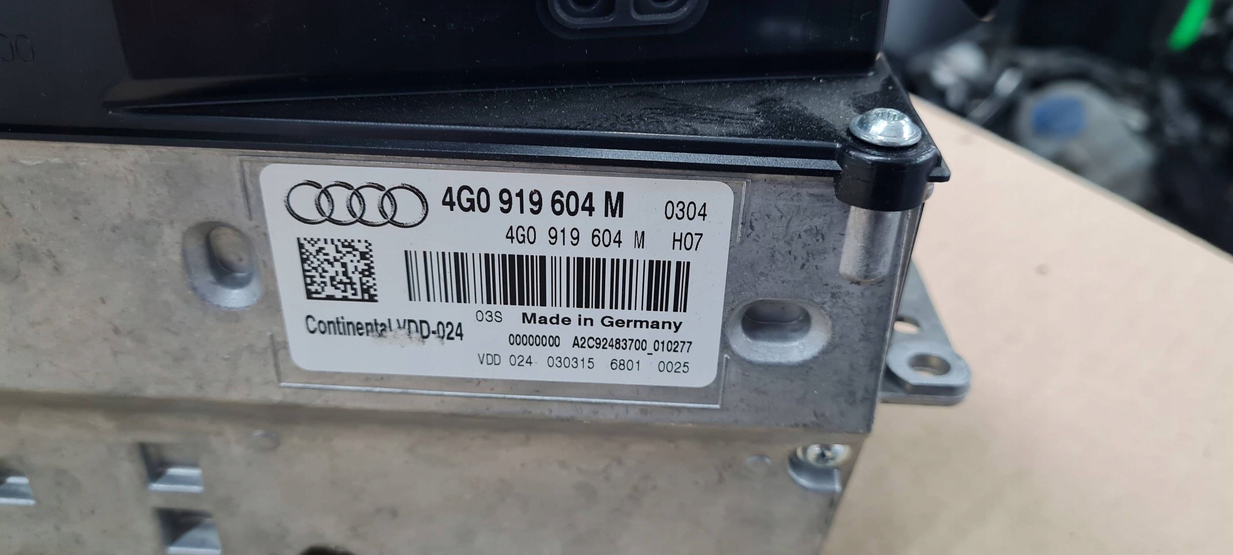 S6 C7 4G A6 LIFT Display HEADUP RZUTNIK 4G0919604M