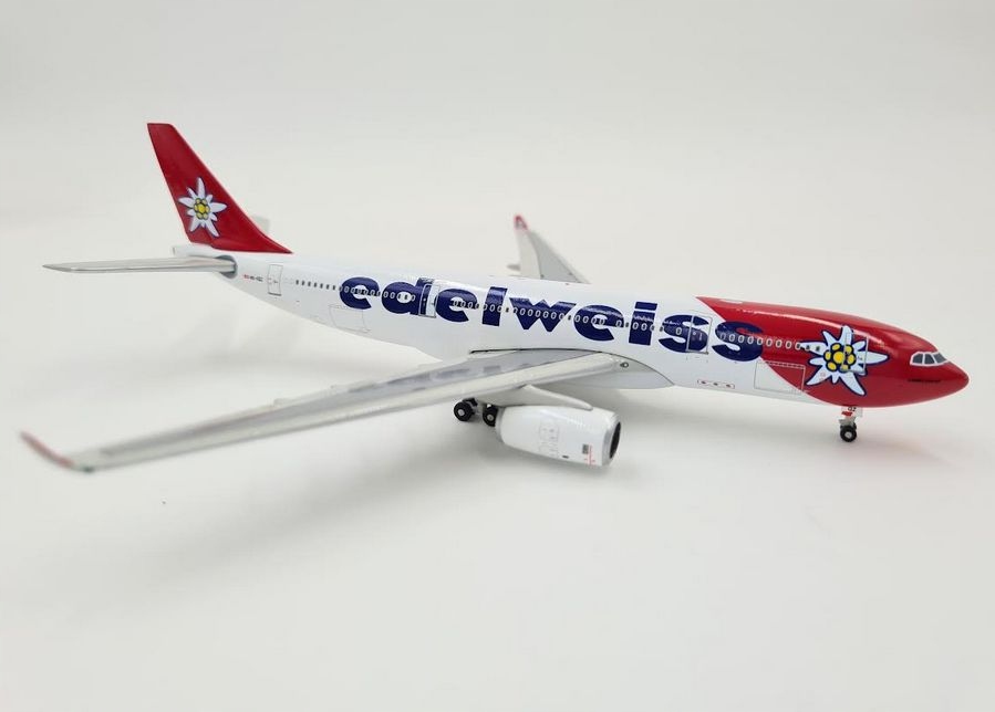 Model Airbus A330-200 Edelweiss 1:400 Hb-iqz
