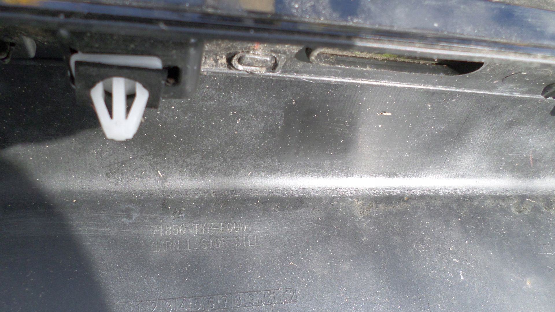 молдинг порога левый e 71850-TYF-E000