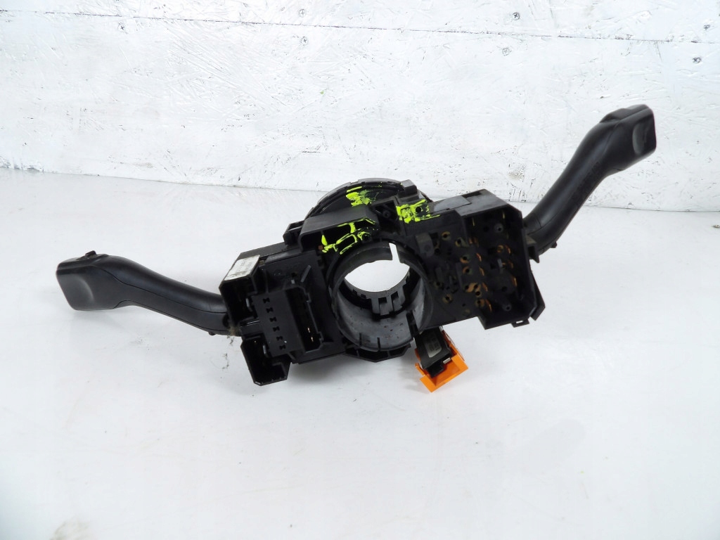 SEAT LEON e DEVIO LUCI TERGICRISTALLO TERGI 4B0953503F