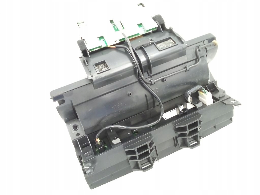 Mazda 6 and GG GY display navigation devices