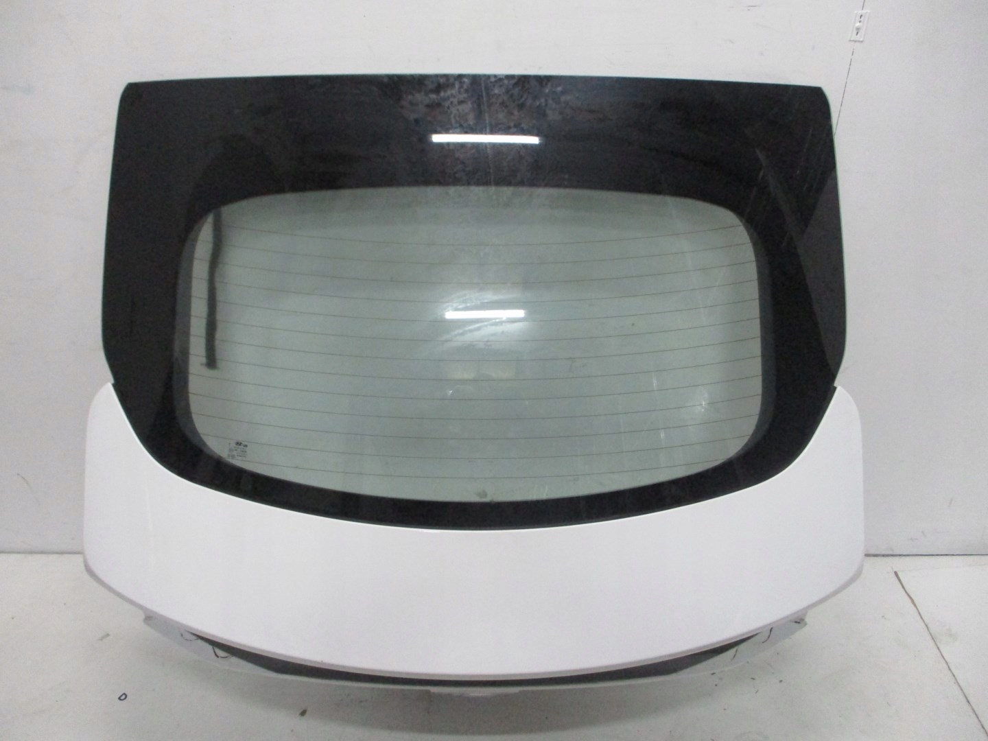 Klapa tylna HYUNDAI IONIQ 16R KAMERA Typ samochodu Samochody osobowe