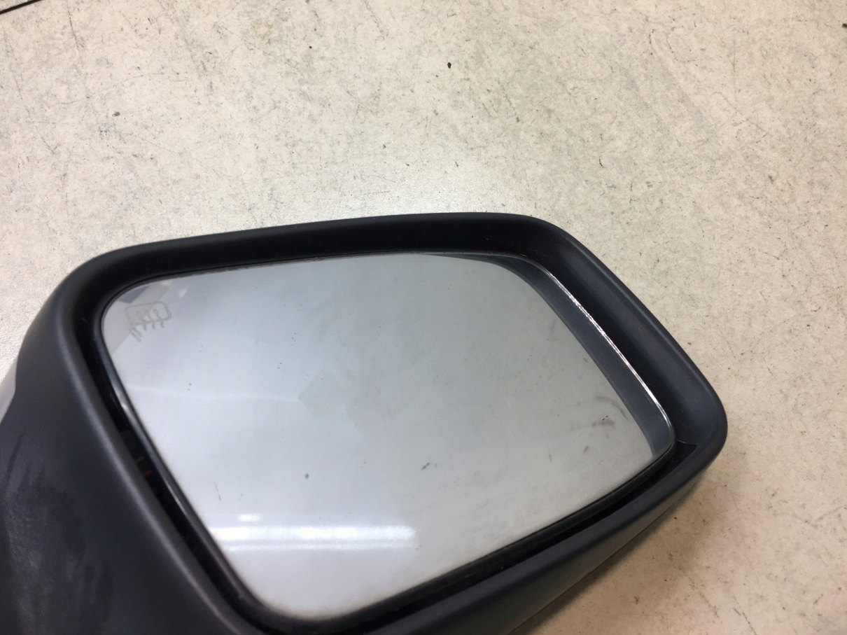 mirror right VOLVO V40 2.0 16V