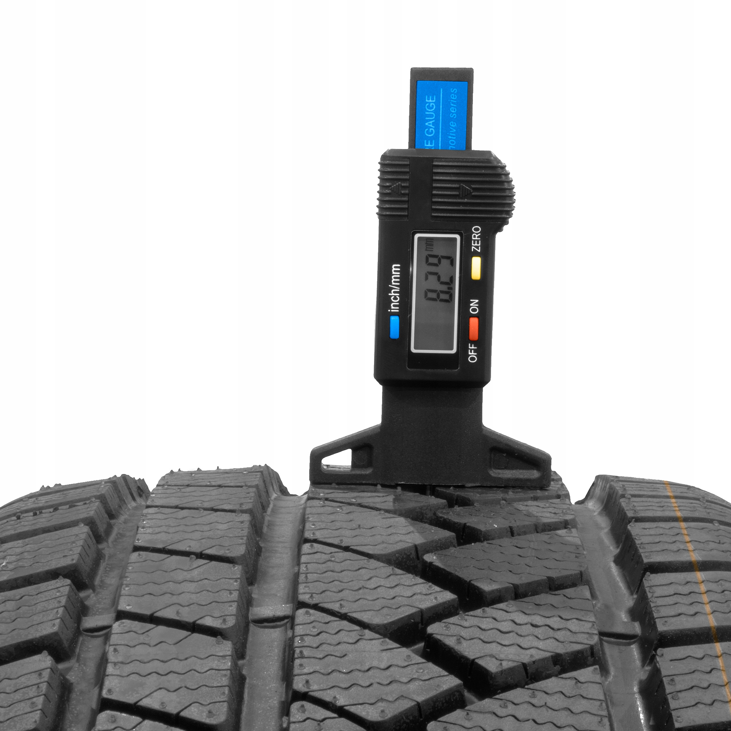 4x Opony bieżnikowane 225/50 R17 zimowe Super Jakość Model inny