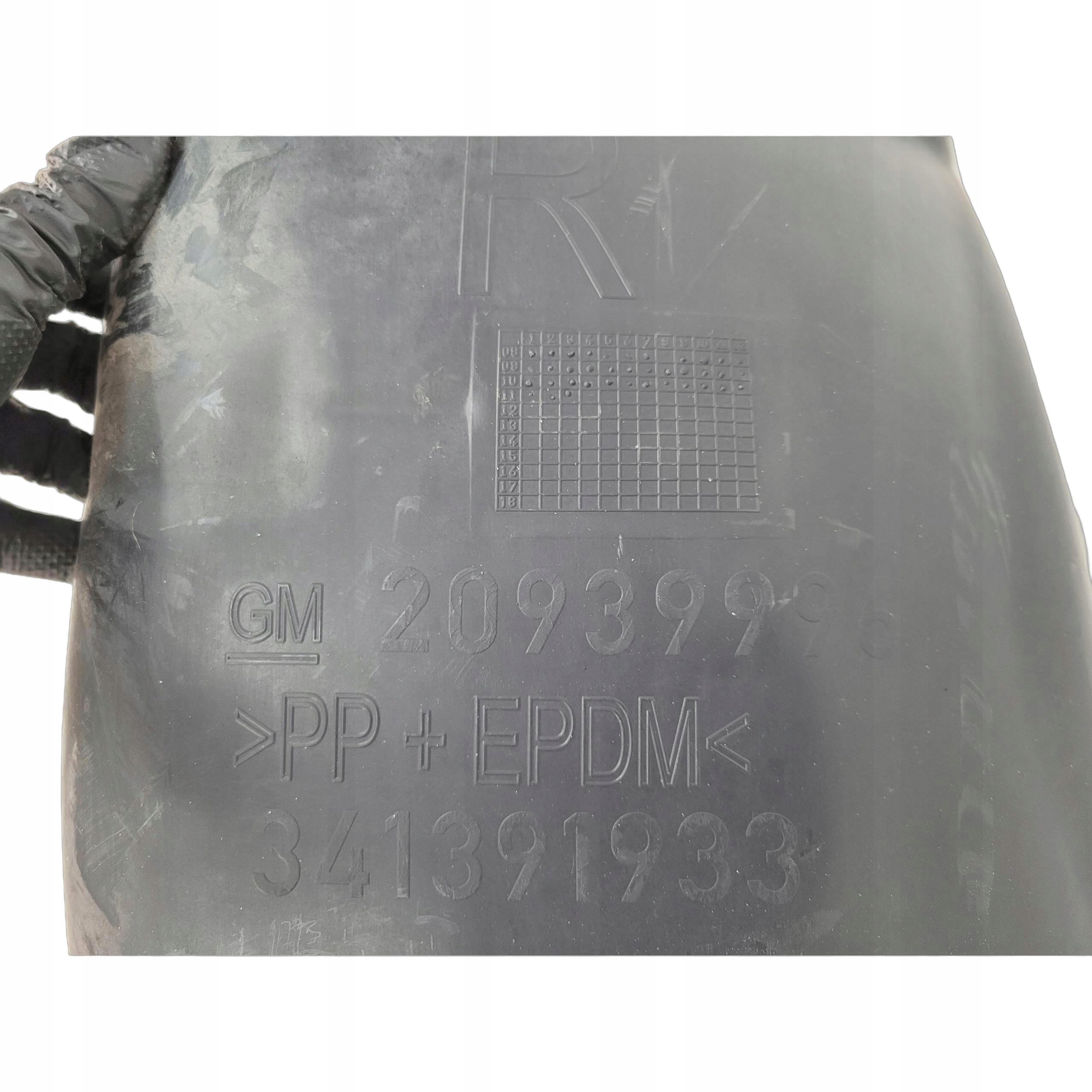mudguard right rear part OPEL INSIGNIA A HB 20939996