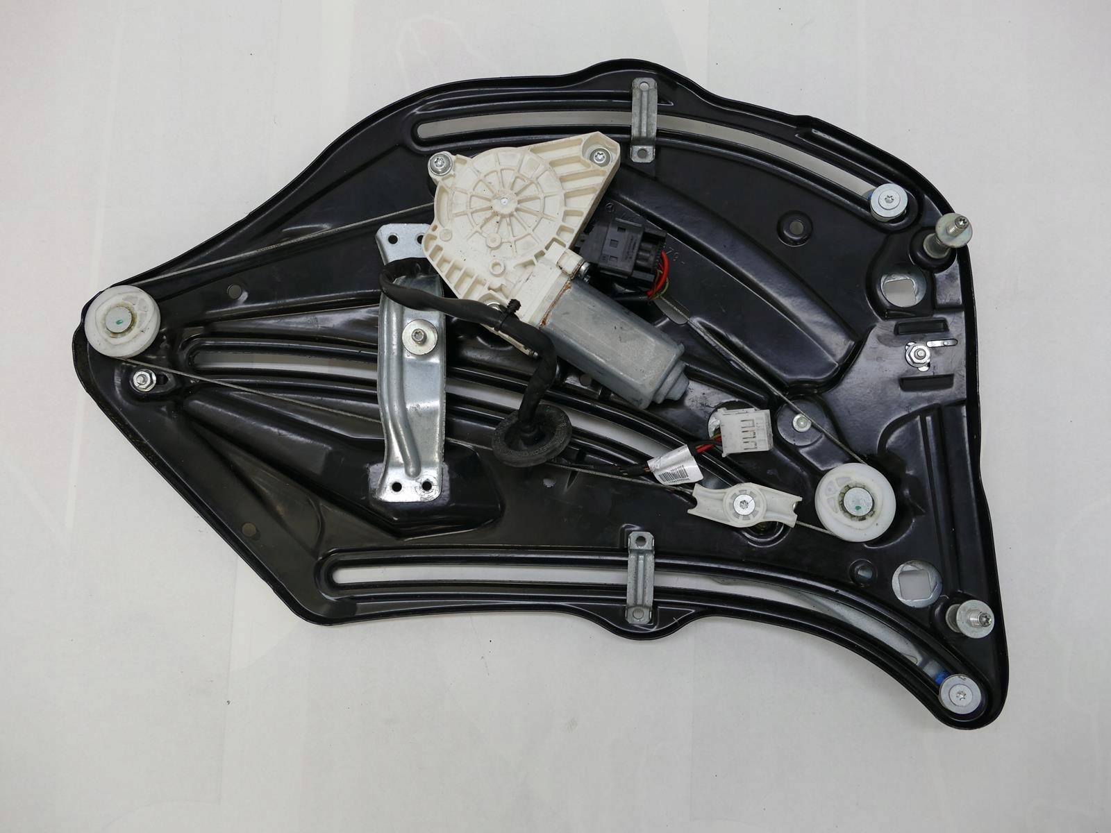 MERCEDES E W207 A207 window regulator left rear part