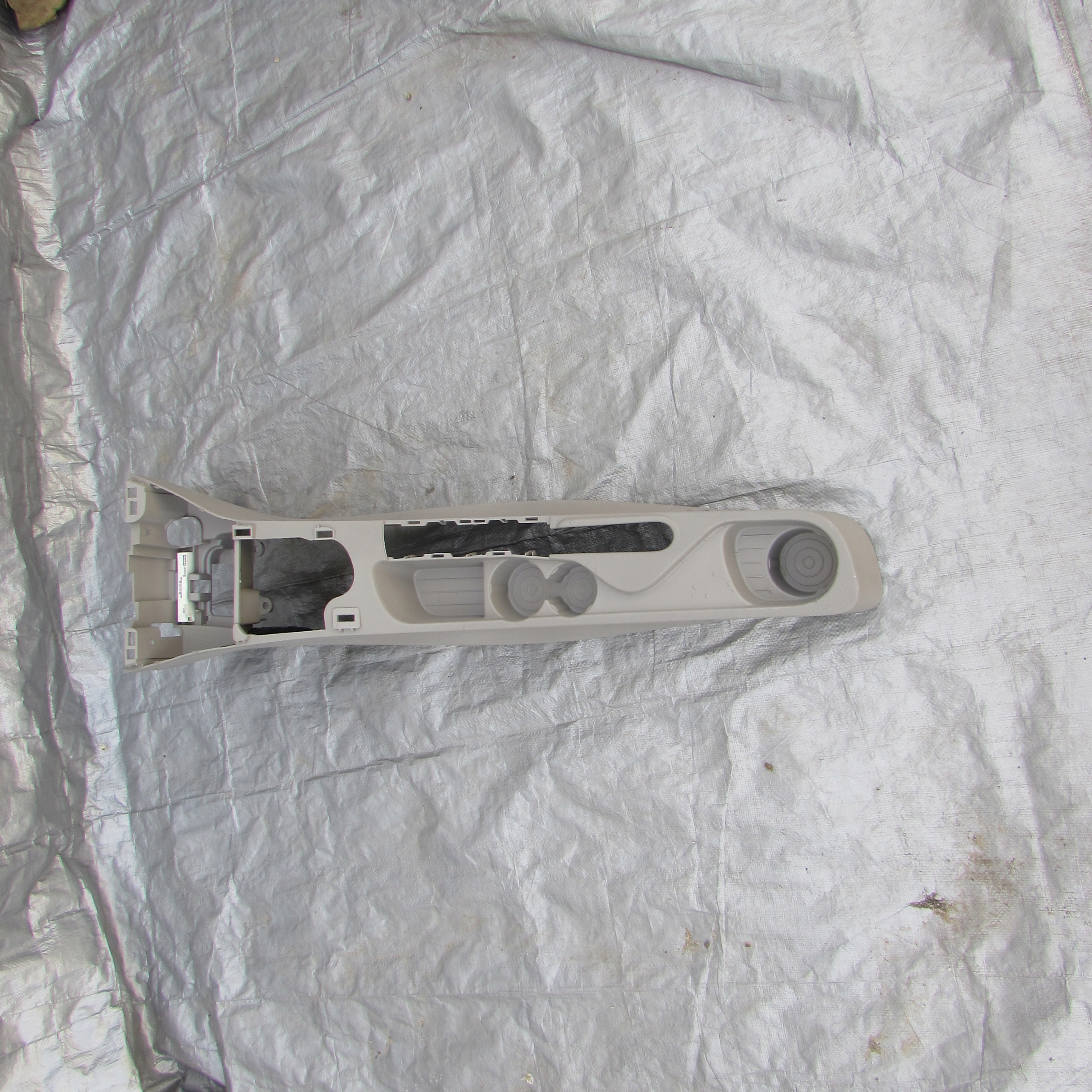 969101229R - ЦЕНТРАЛЬНЫЙ ТУННЕЛЬ RENAULT ZOE 13-