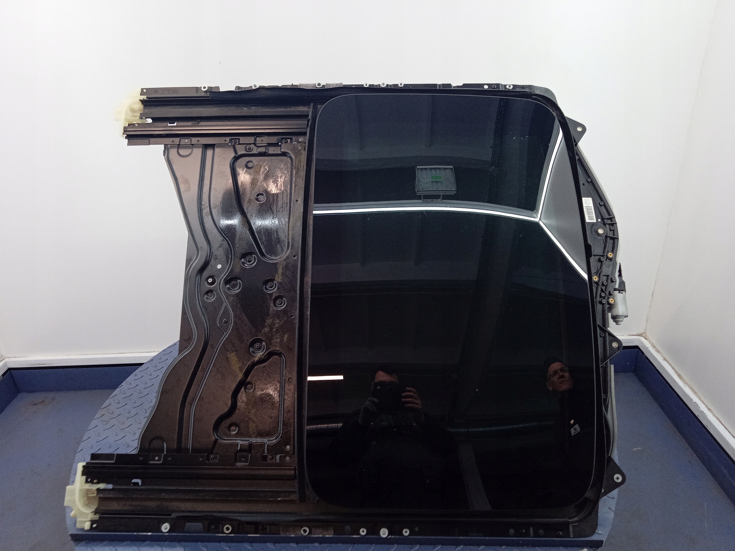 BMW 5 F10 люк в крыше