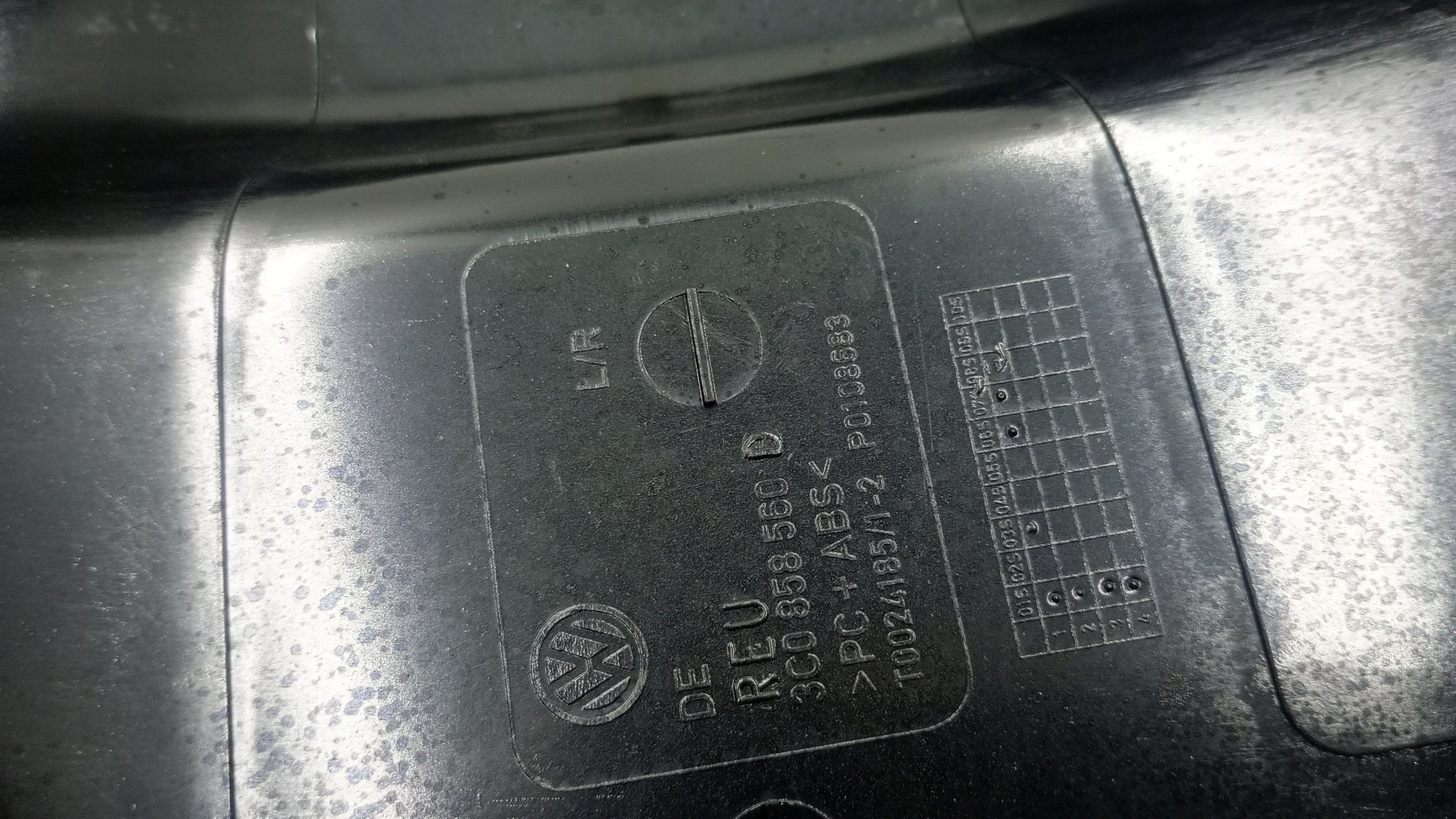 защита счетчика консоли vw PASSAT B7 CC 3AB857200 европа