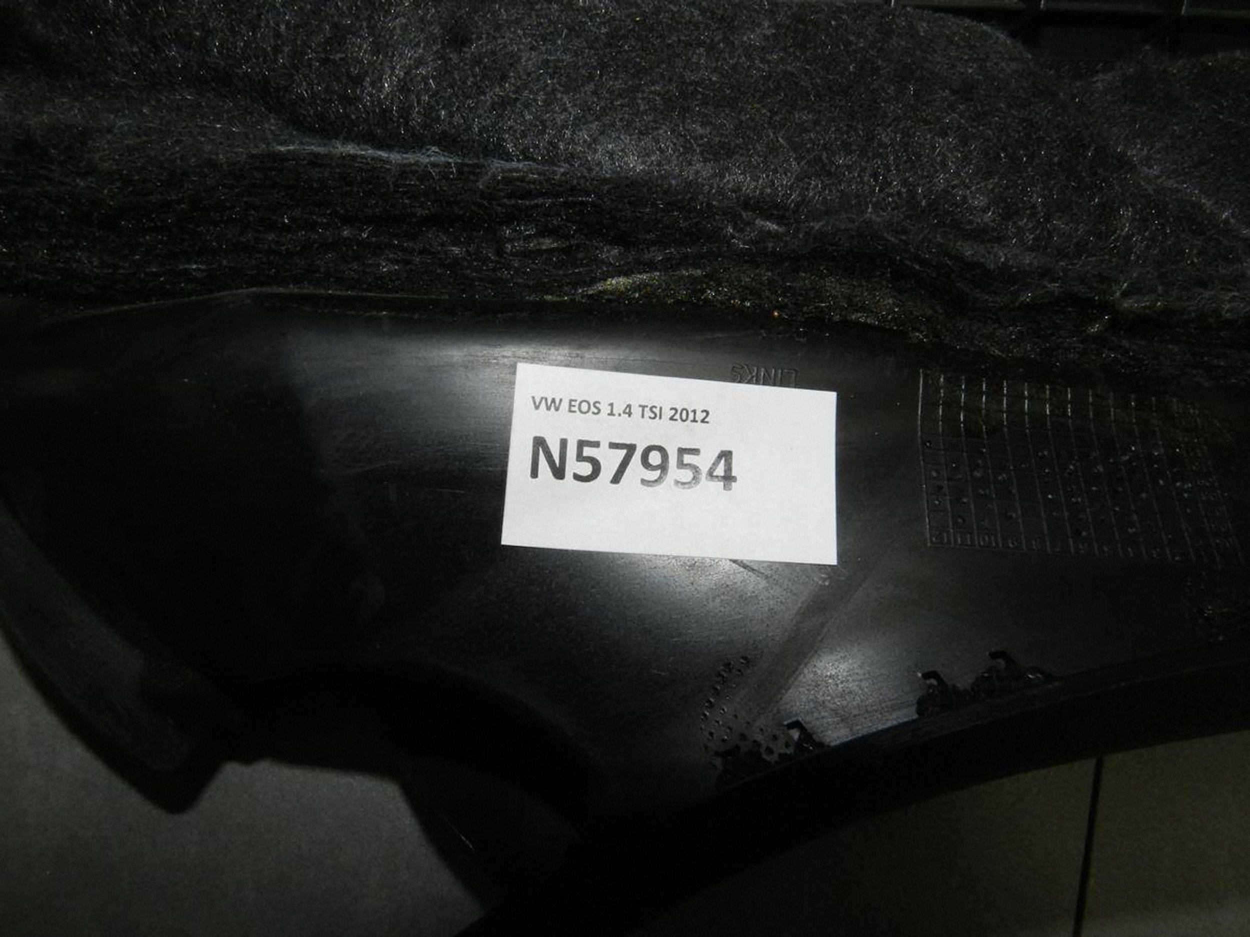 Volkswagen Eos cover slupka A left 1Q0867233G