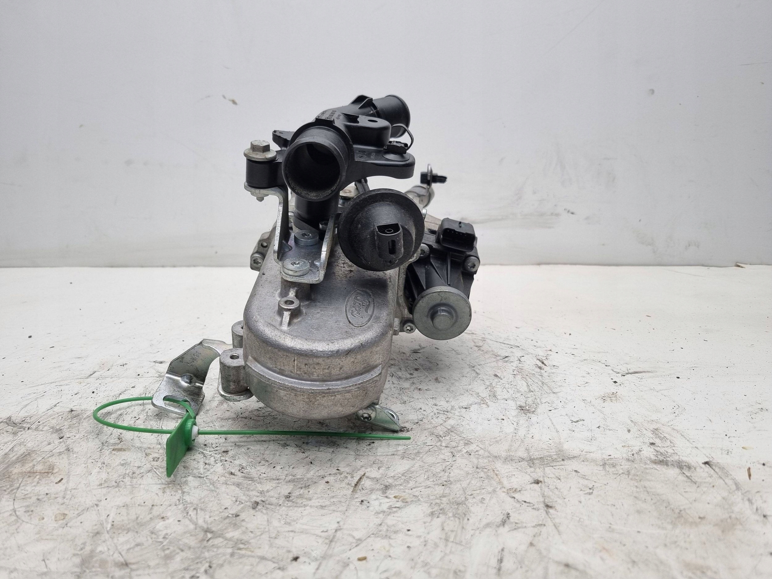 Abgaskuehler AGR AGR-Ventil FM5Q-9D475-AA02 FORD KUGA MK2 TRANSIT CONNECT