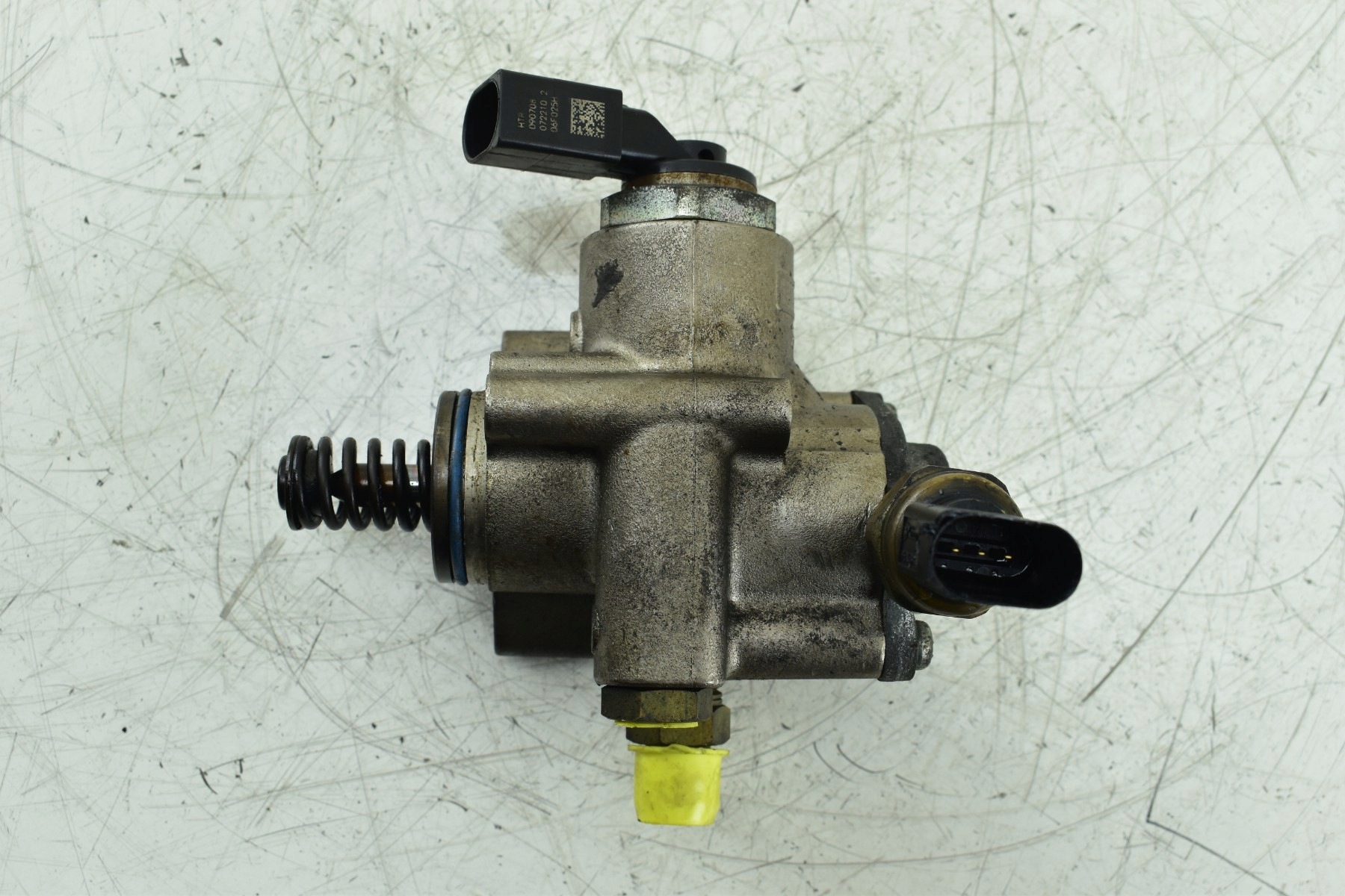 feed pump AUDI A3 8P A4 B7 A6 C6 TT 8J 2.0 TFSI 06F127025H