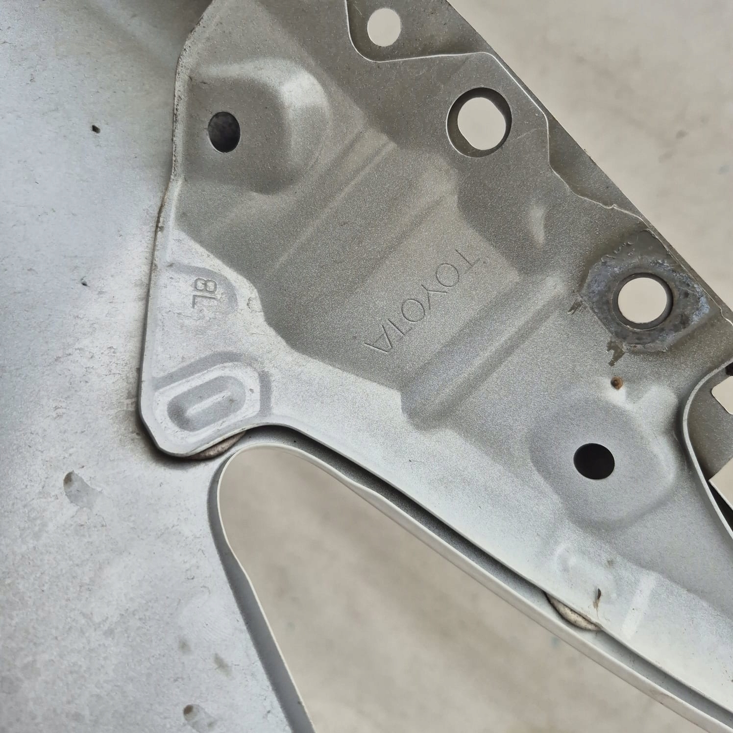 TOYOTA CAMRY VIII 17- fender left front front