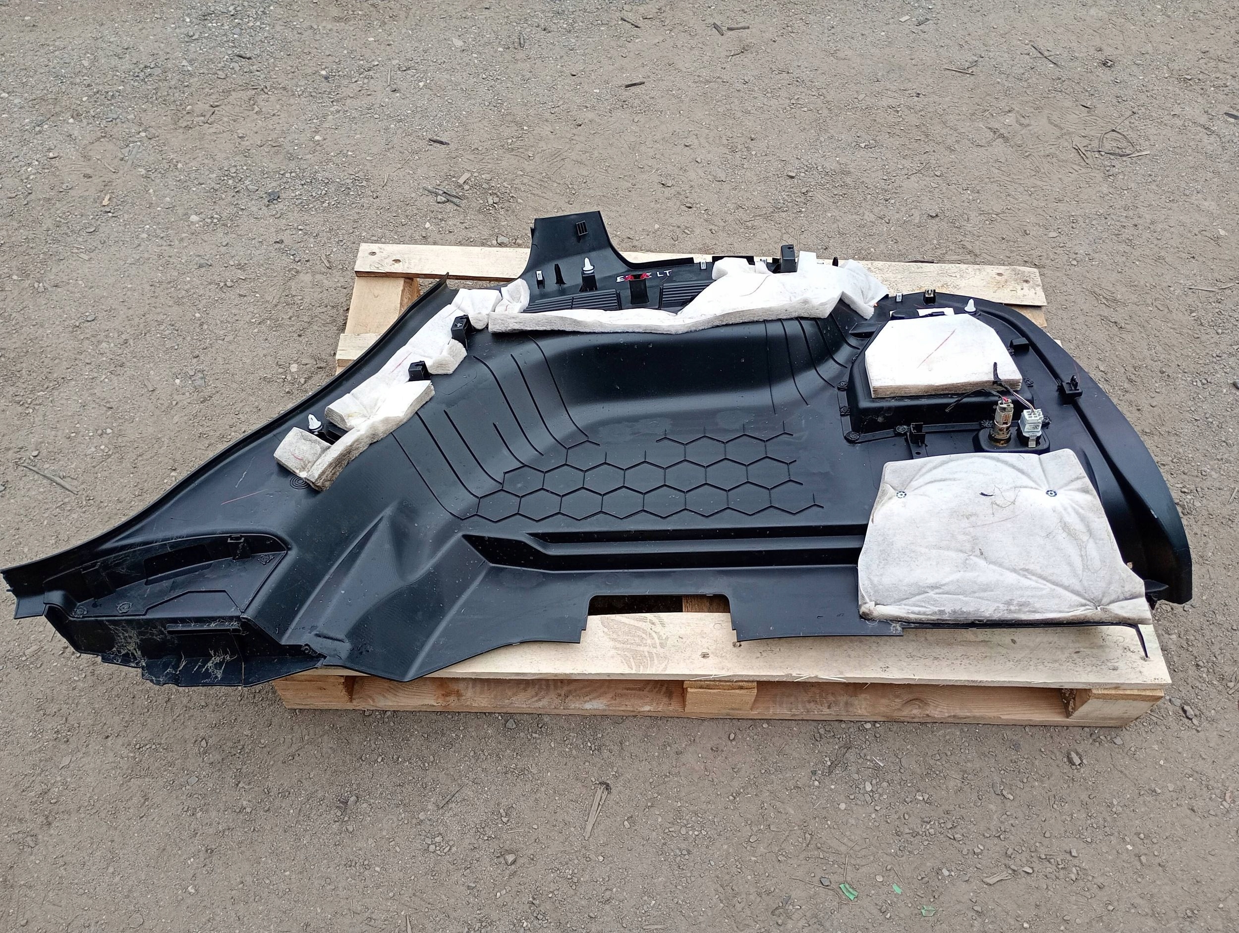 side upholstery boot left rear part Ford Edge II 2015