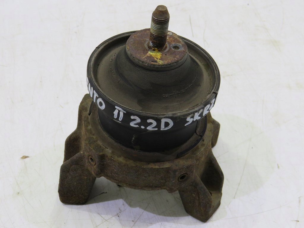 ŁAPA PODUSZKA SKRZYNI KIA SORENTO II 10r 2.2 CRDI