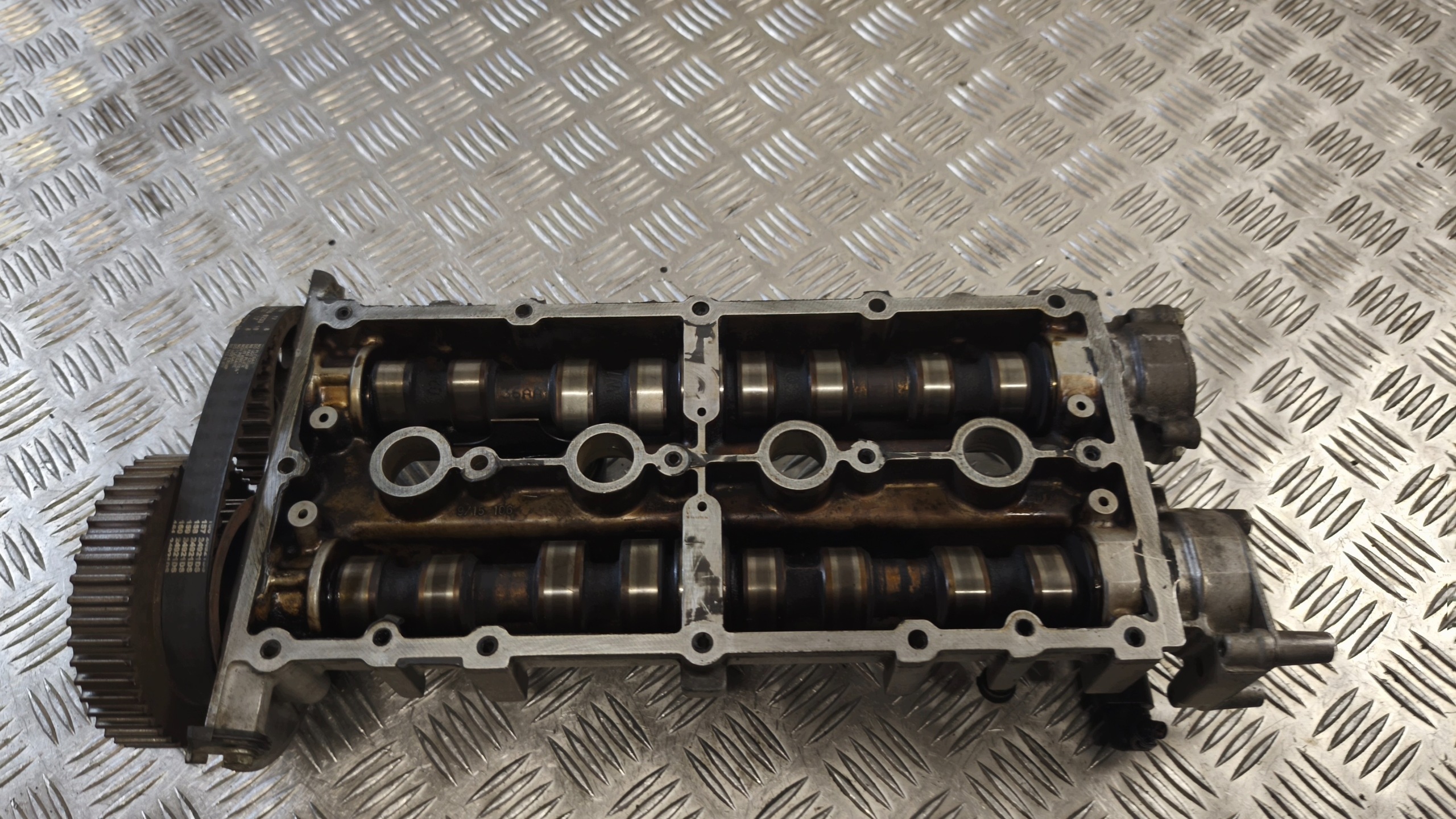 vačky rozvodu kryt ventilů VW GOLF IV 1.4B 55kW