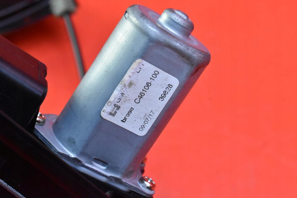 window regulator left front EU 13406673 OPEL ASTRA 5 V K KOMBI 15-20
