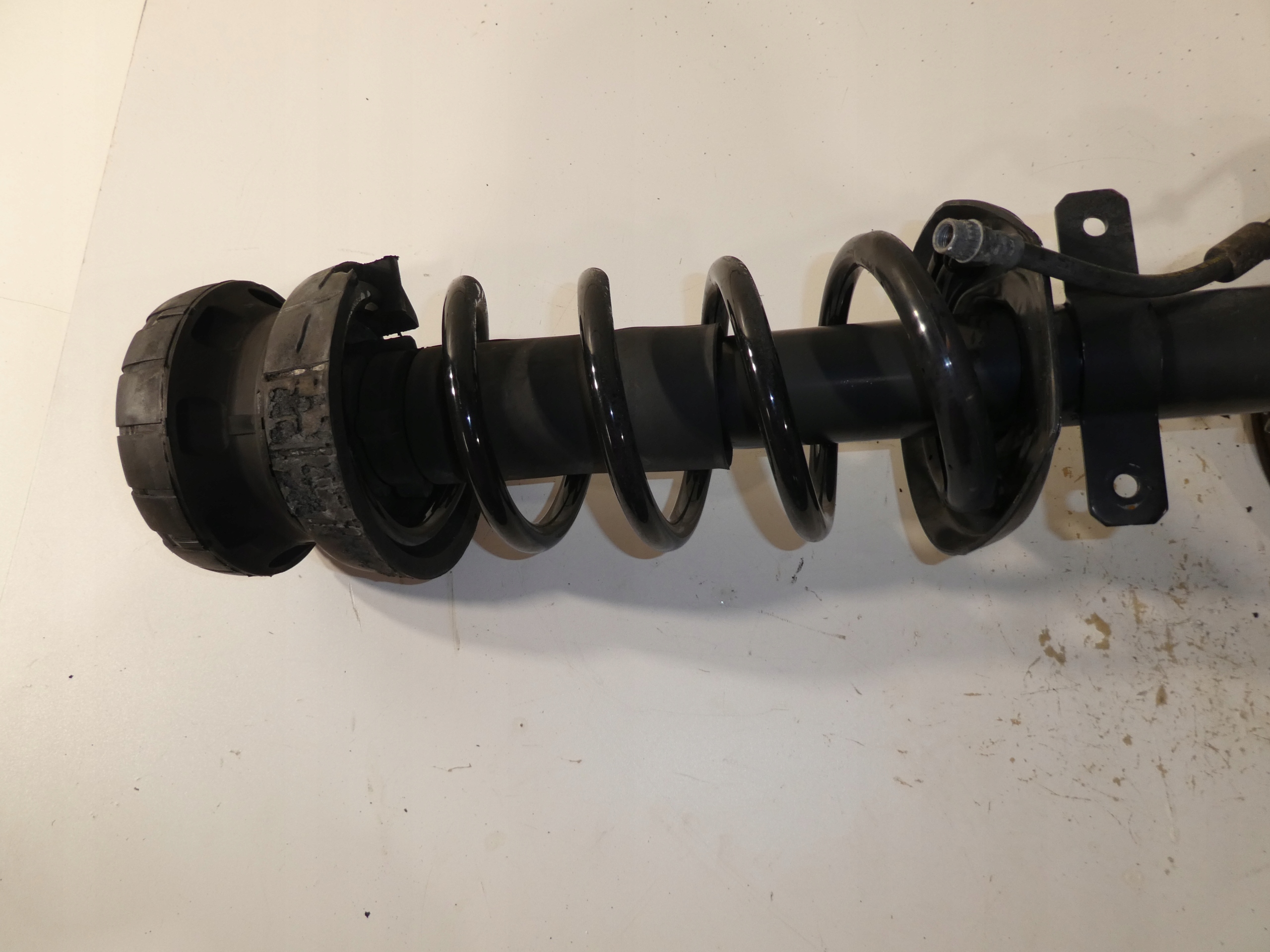 McPherson swing shock absorber TRAFIC III 543029028R