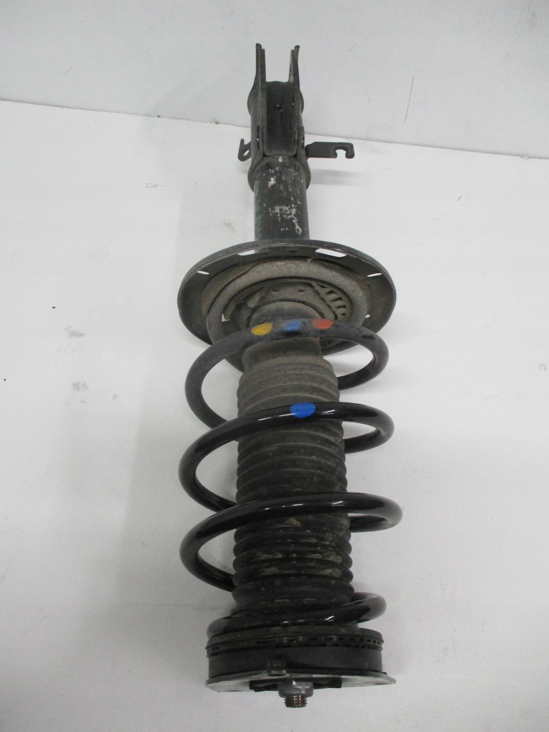 shock absorber front right CITROEN C4 III 25R 1,2THP 9842993280