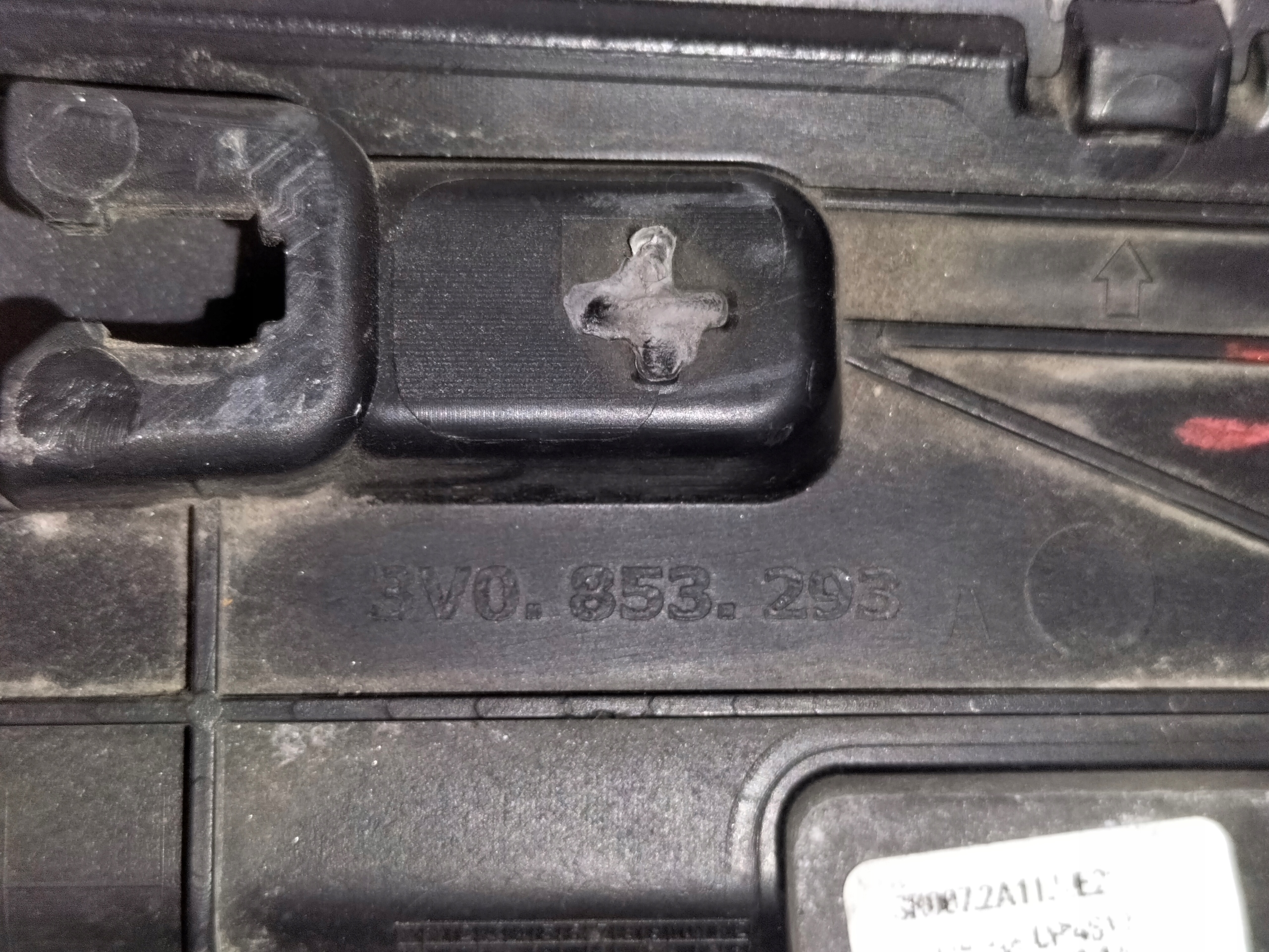 moulding cap door front left SKODA SUPERB III 15