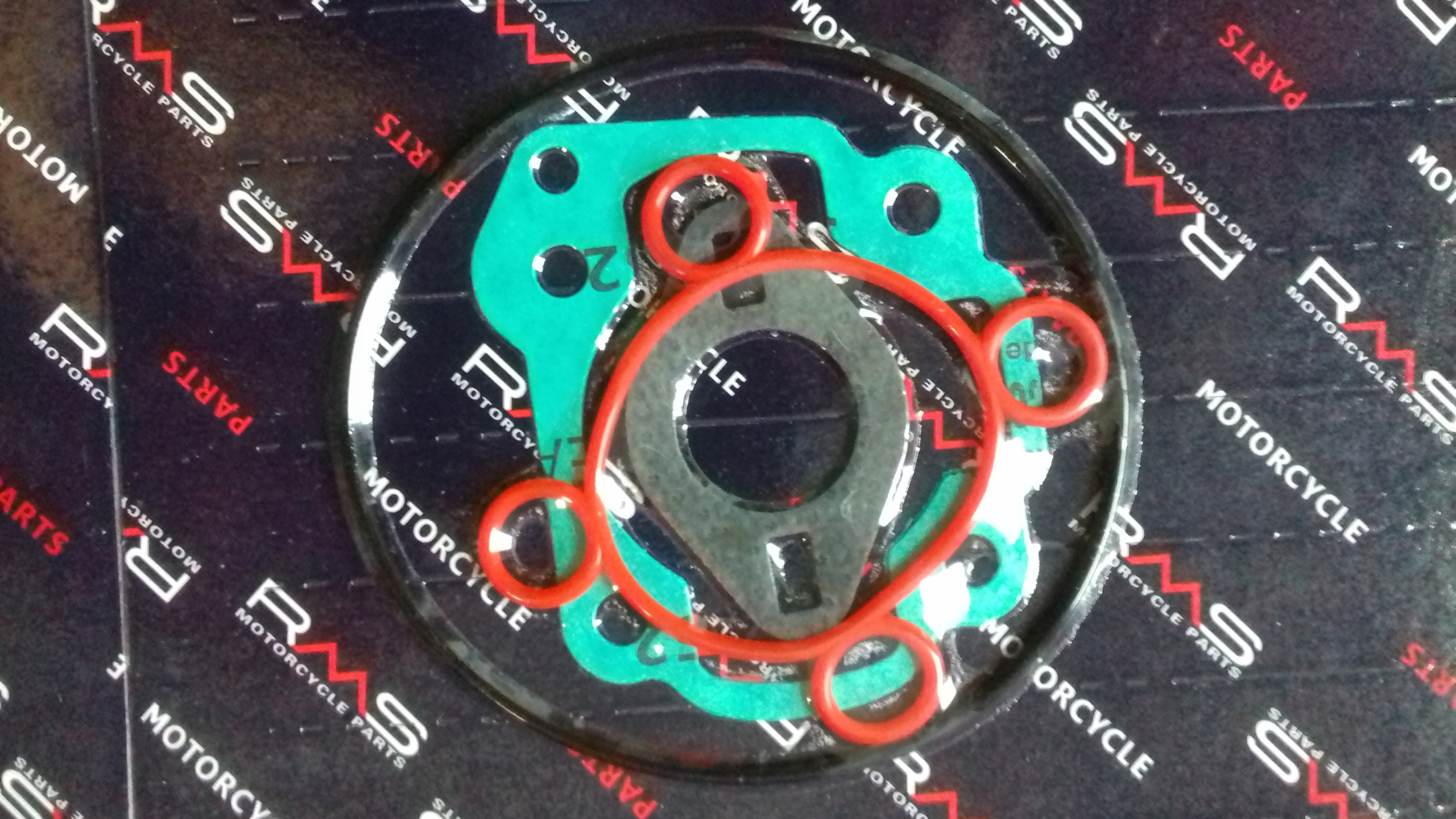 Uszczelka głowicy cylindra tłumika Yamaha Aerox, MBk Nitro, Aprilia