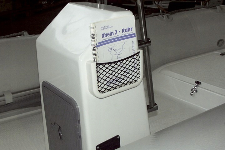 KIESZEŃ Z SIATKĄ 25cm ORGANIZER SCHOWEK UCHWYT NA TELEFON DO JACHTU / AUTA Rodzaj siatki