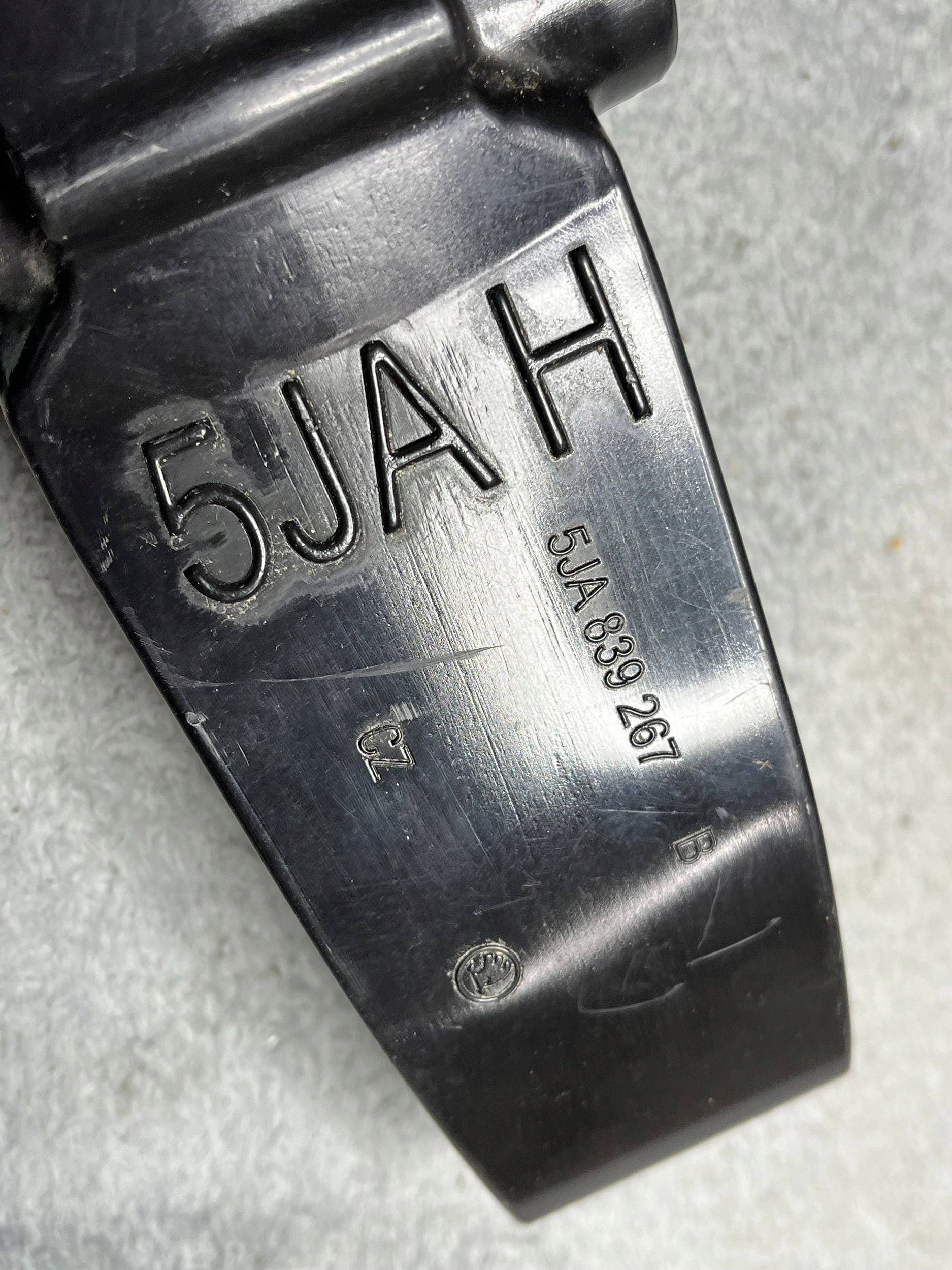 limiter door tylnych Skoda Rapid 5JA839249E