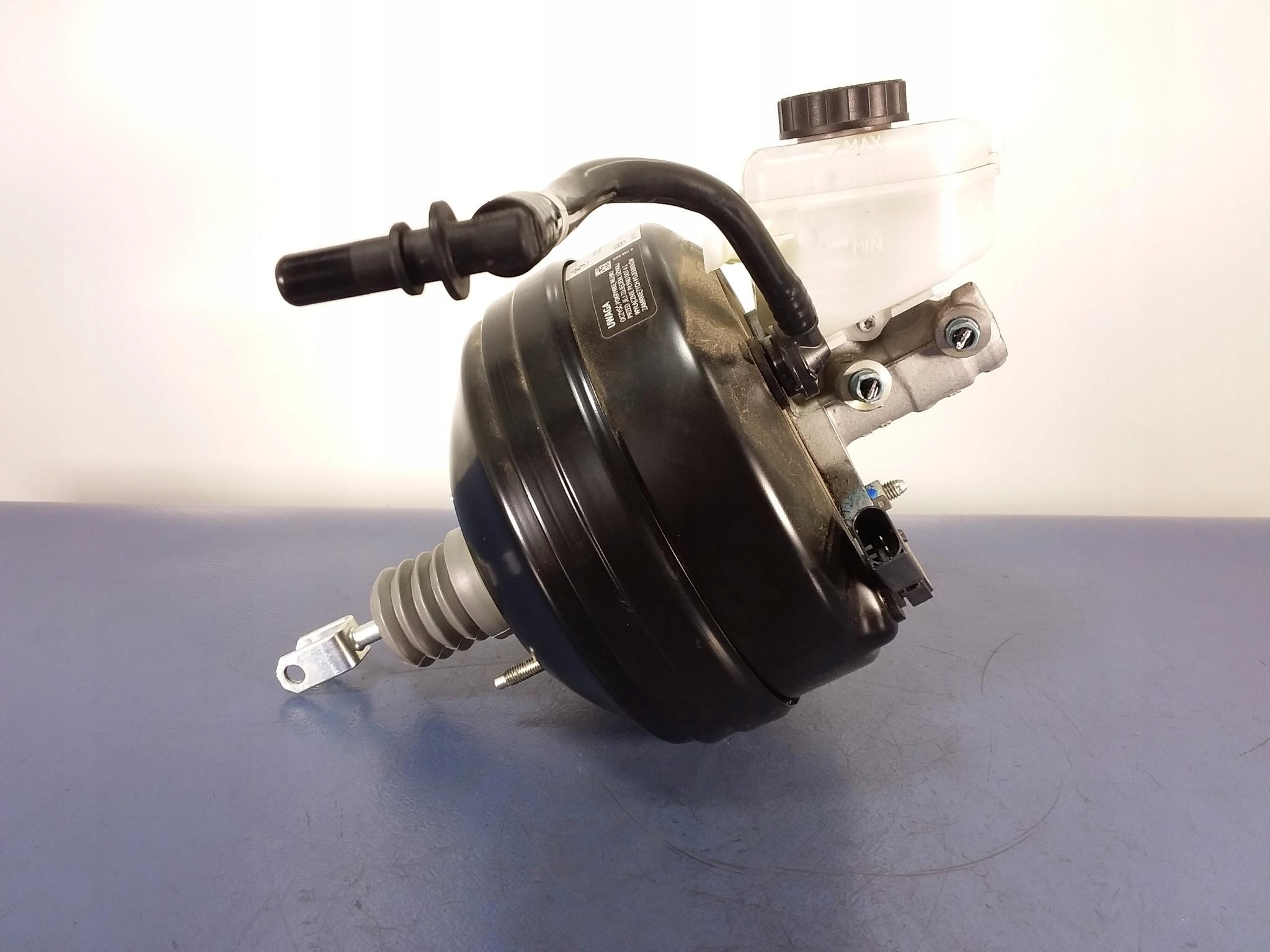 6858064 - BMW 3 F30 LCI 330e сервопривід насос 6850321